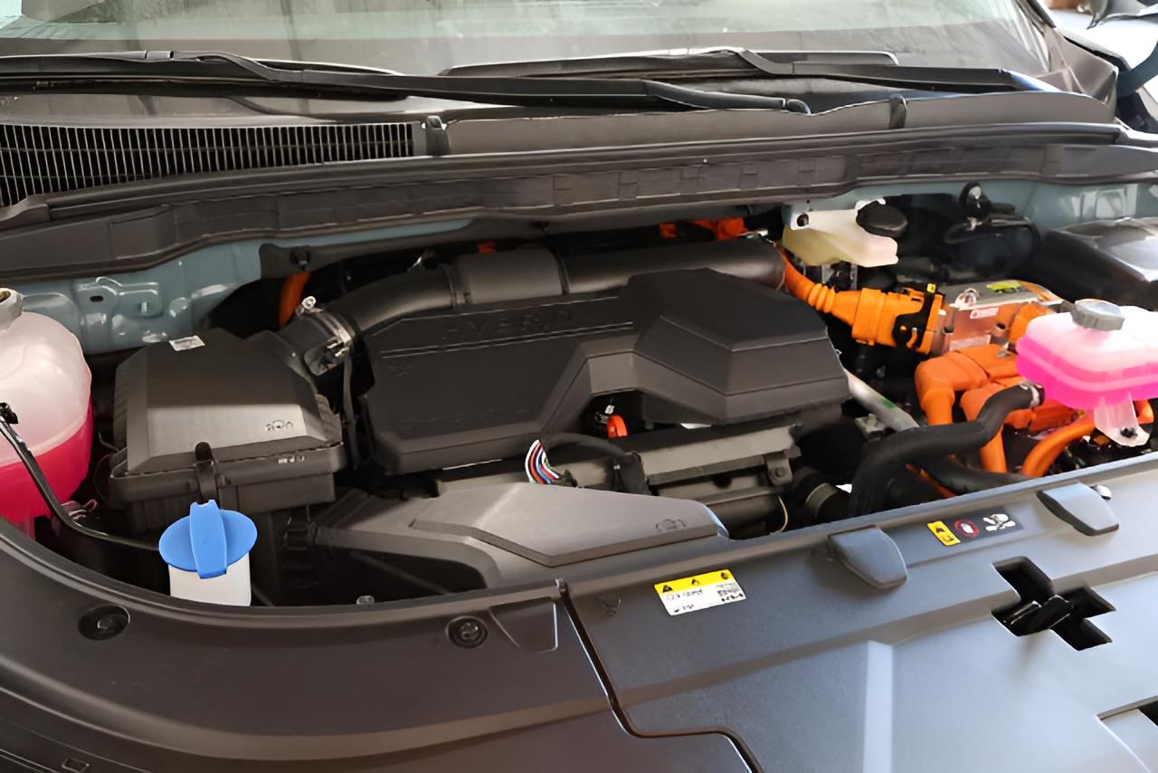 2027 Kia Carnival Hybrid SX