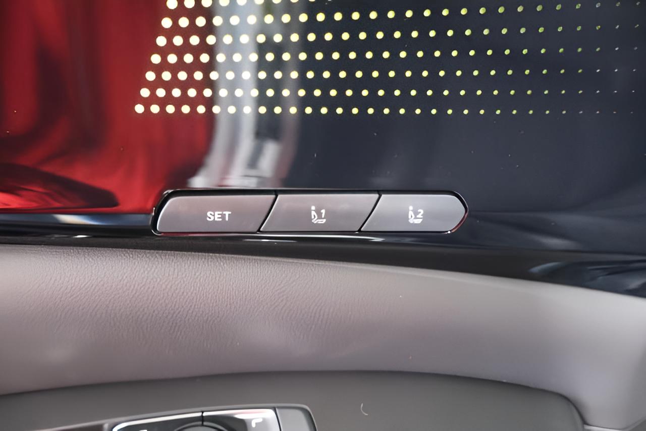 2027 Kia Carnival Hybrid SX Prestige