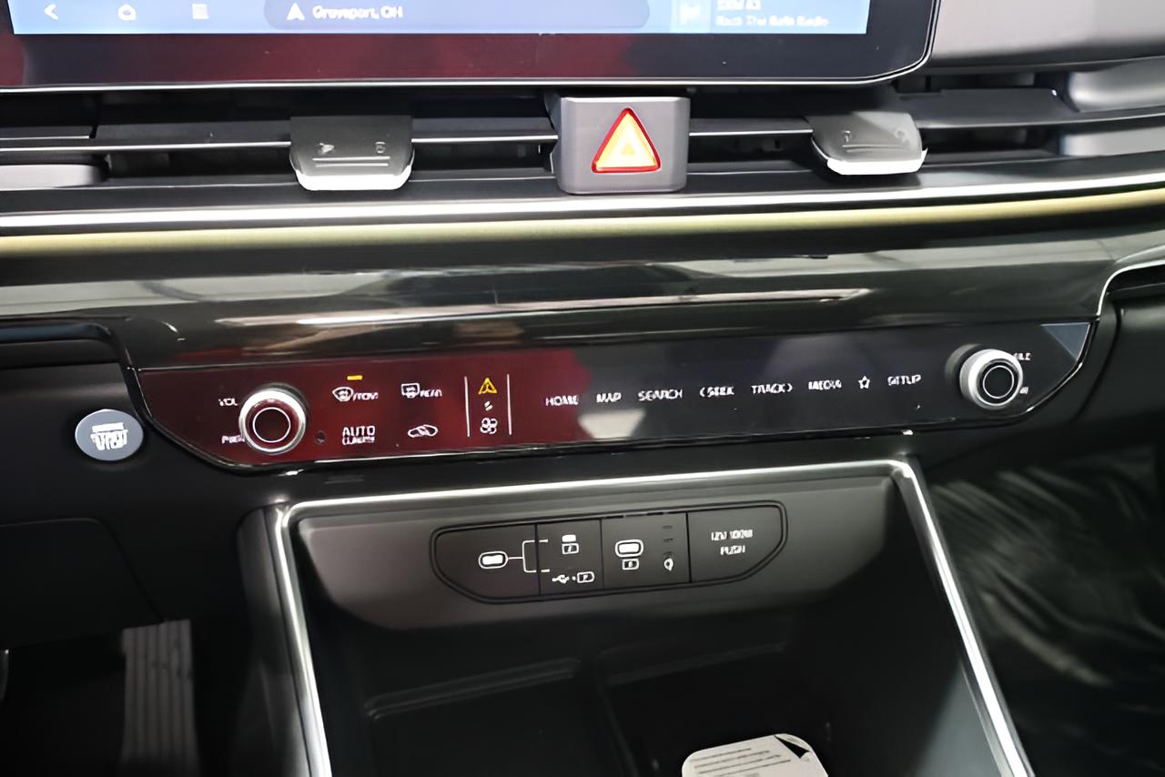 2027 Kia Carnival Hybrid SX Prestige