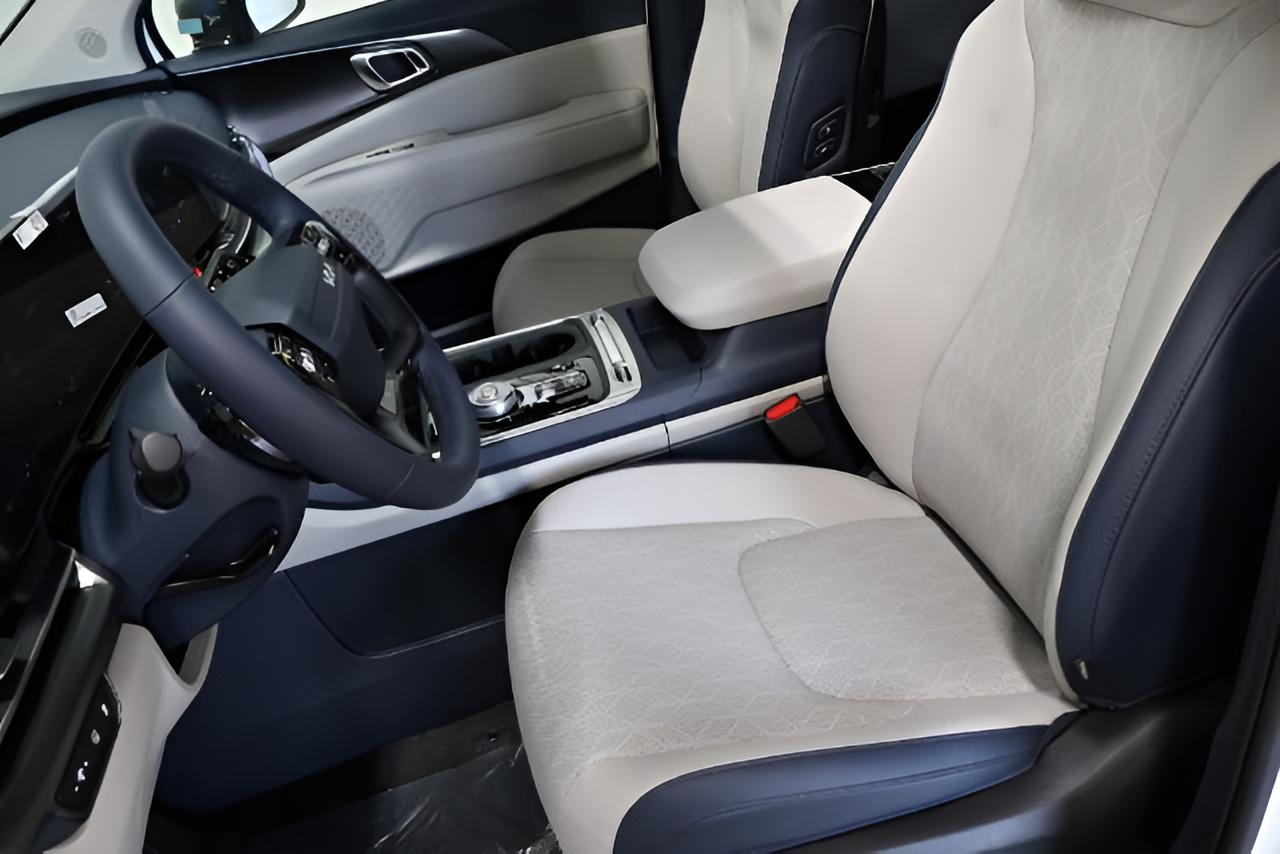 2027 Kia Carnival Hybrid SX