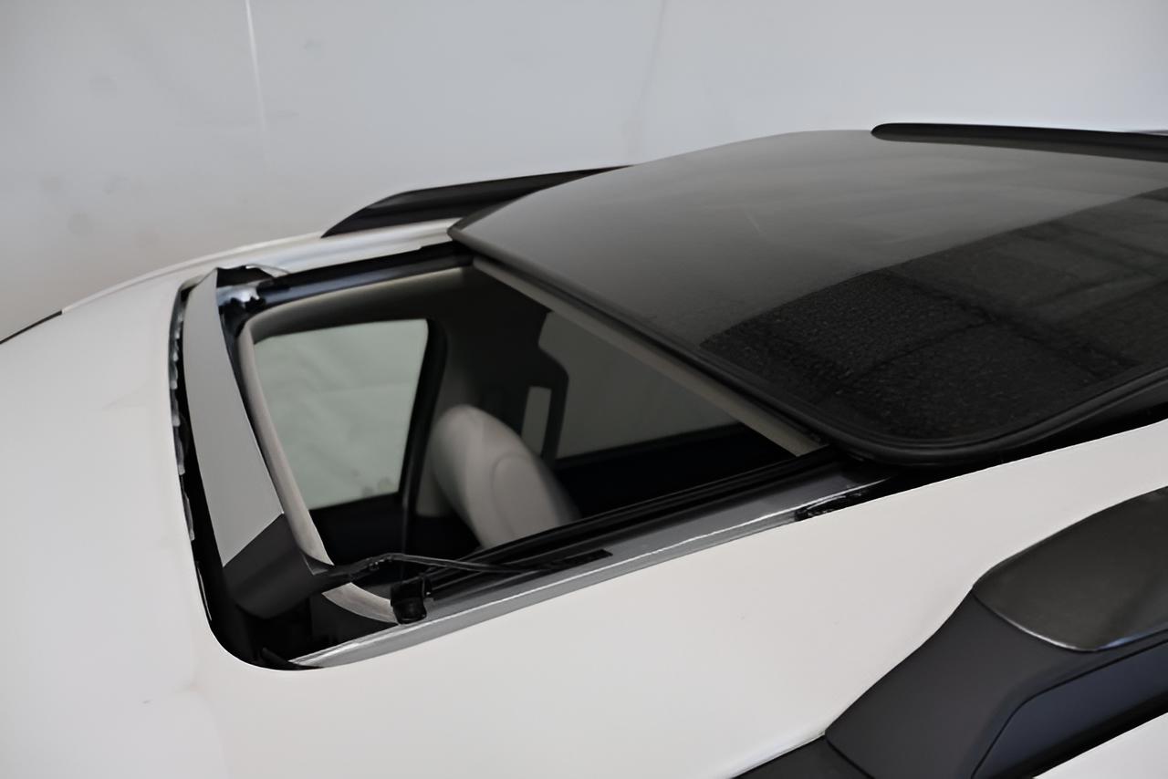 2027 Kia Carnival Hybrid SX