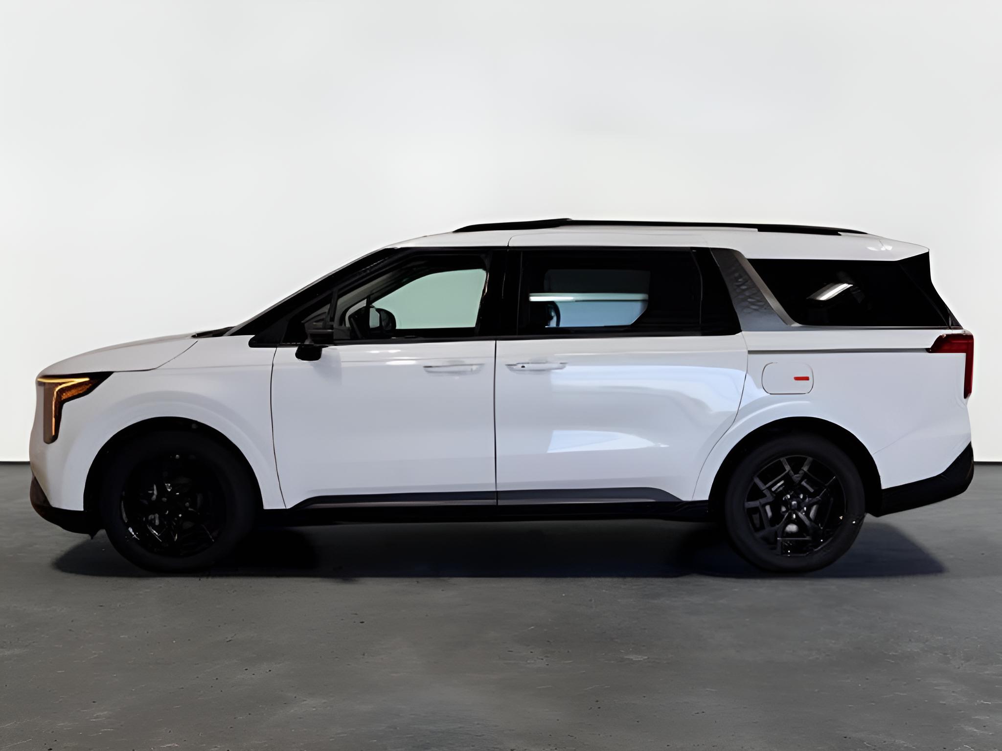 2027 Kia Carnival Hybrid SX