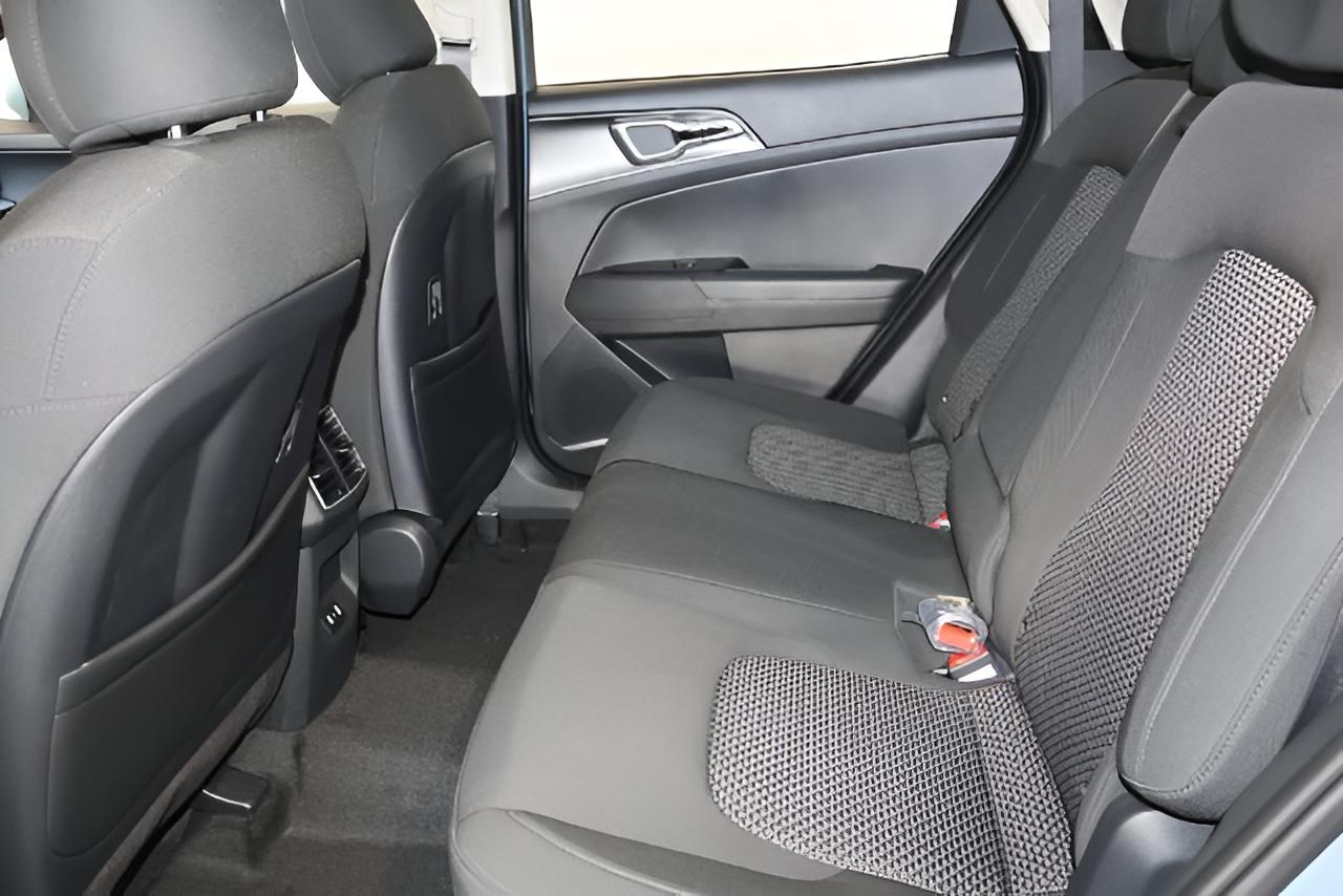 2027 Kia Sportage Hybrid S