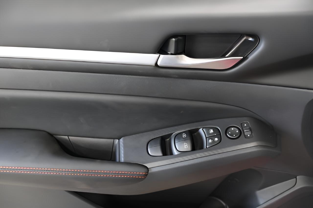 2026 Nissan Altima SR