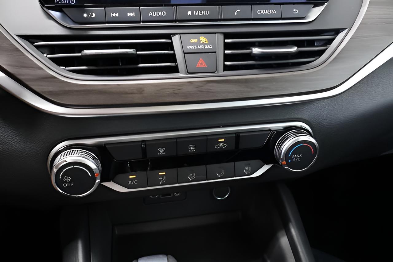 2026 Nissan Altima SV