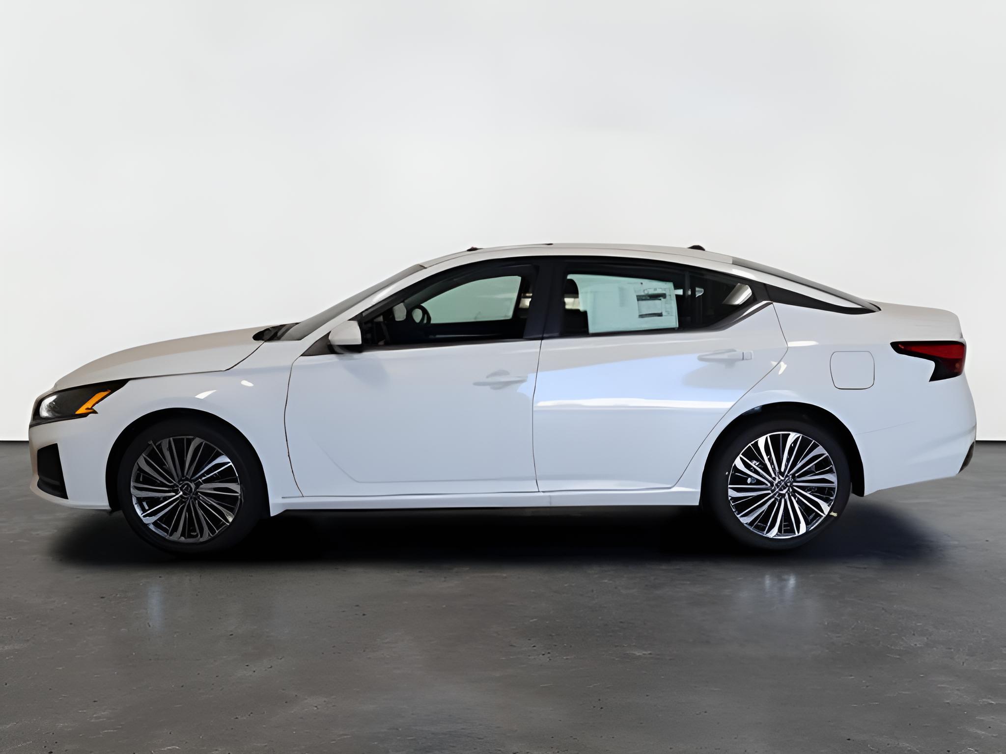 2026 Nissan Altima SV