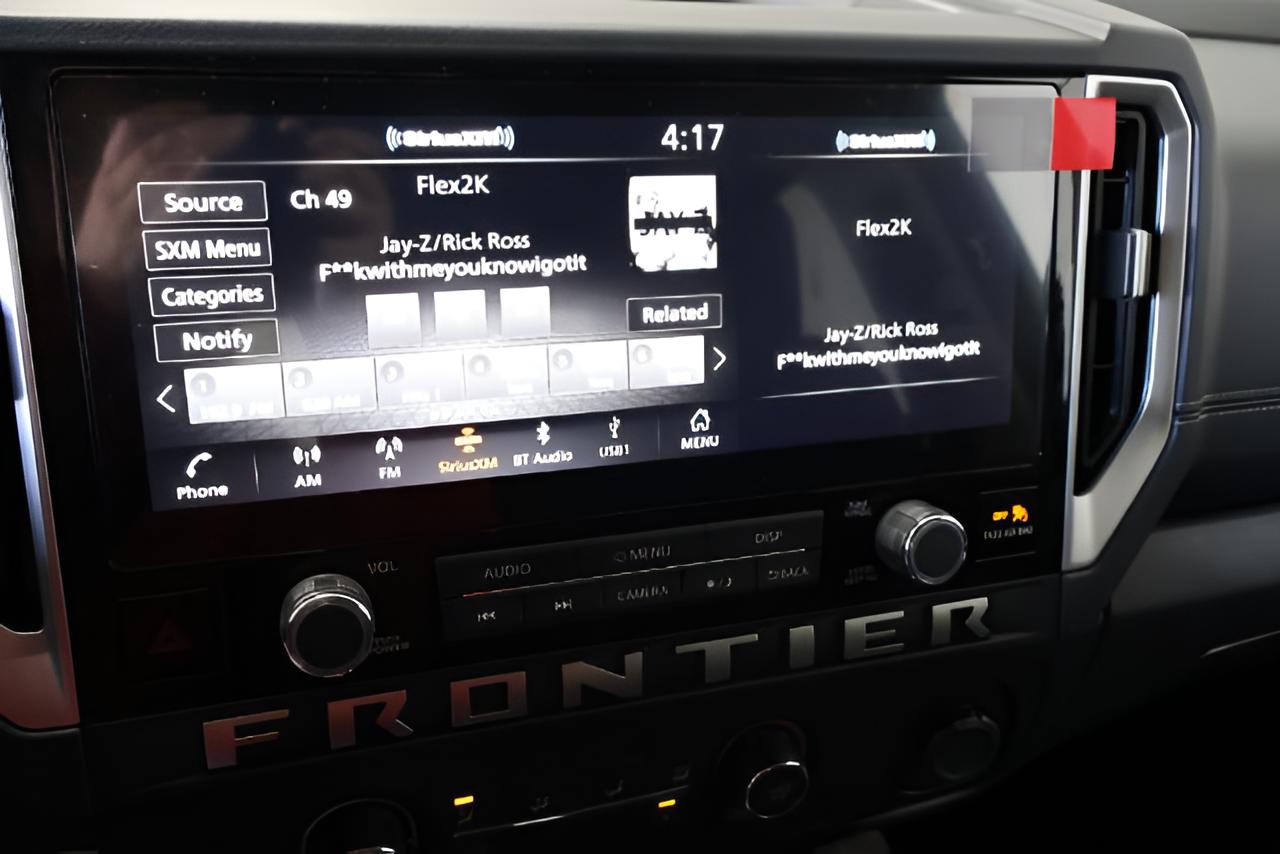 2027 Nissan Frontier SV
