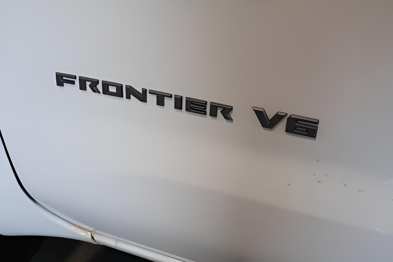 2027 Nissan Frontier SV