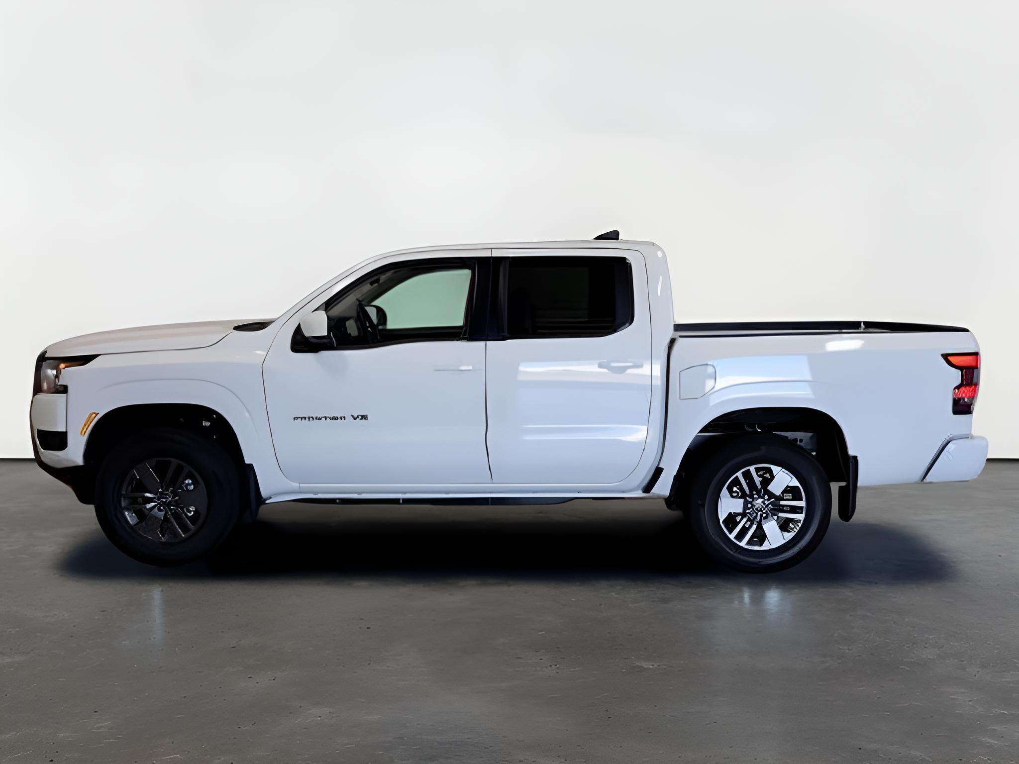 2027 Nissan Frontier SV