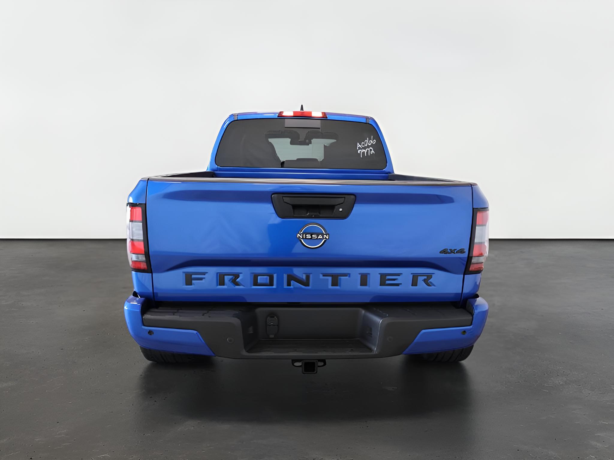 2027 Nissan Frontier SV