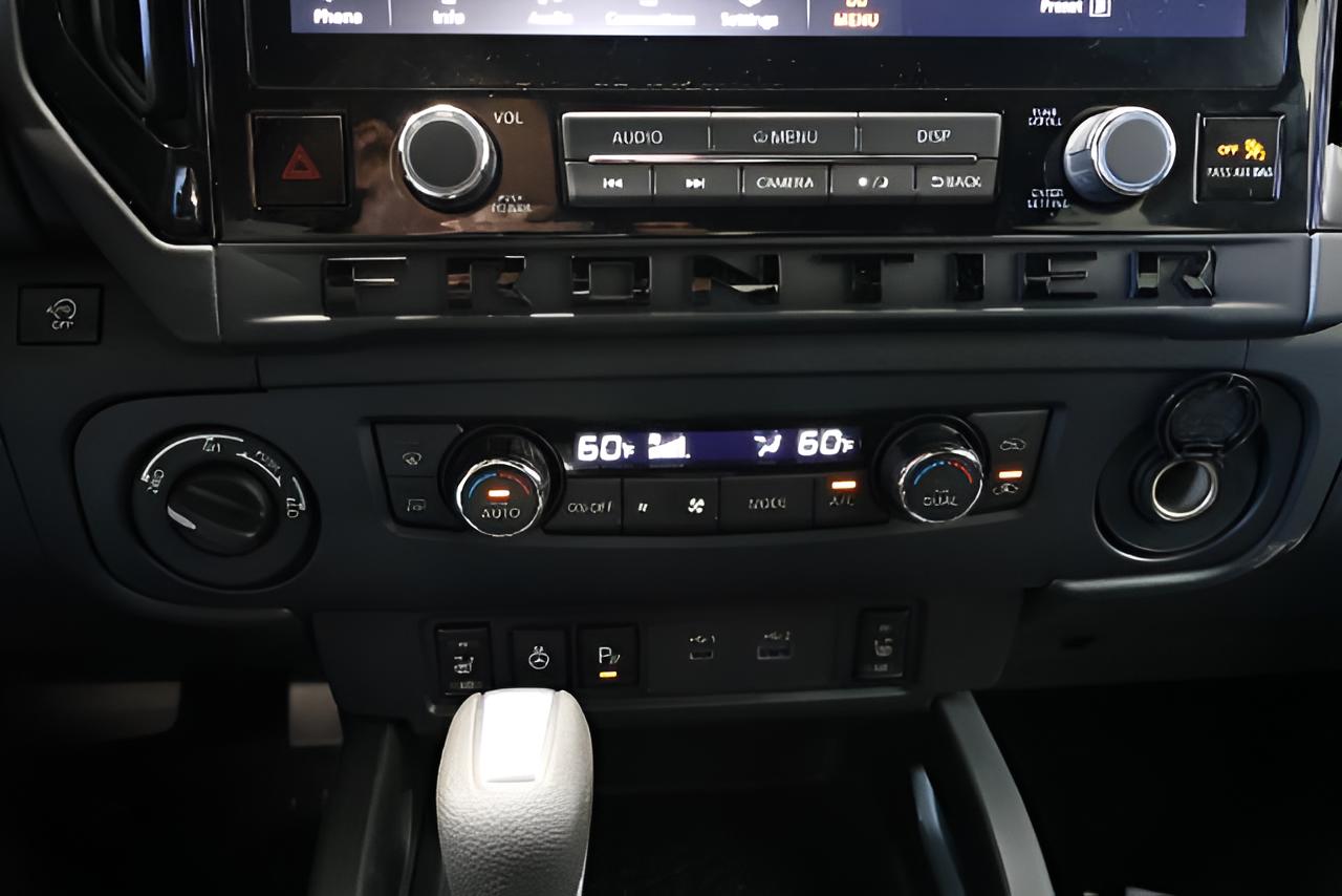 2027 Nissan Frontier SV