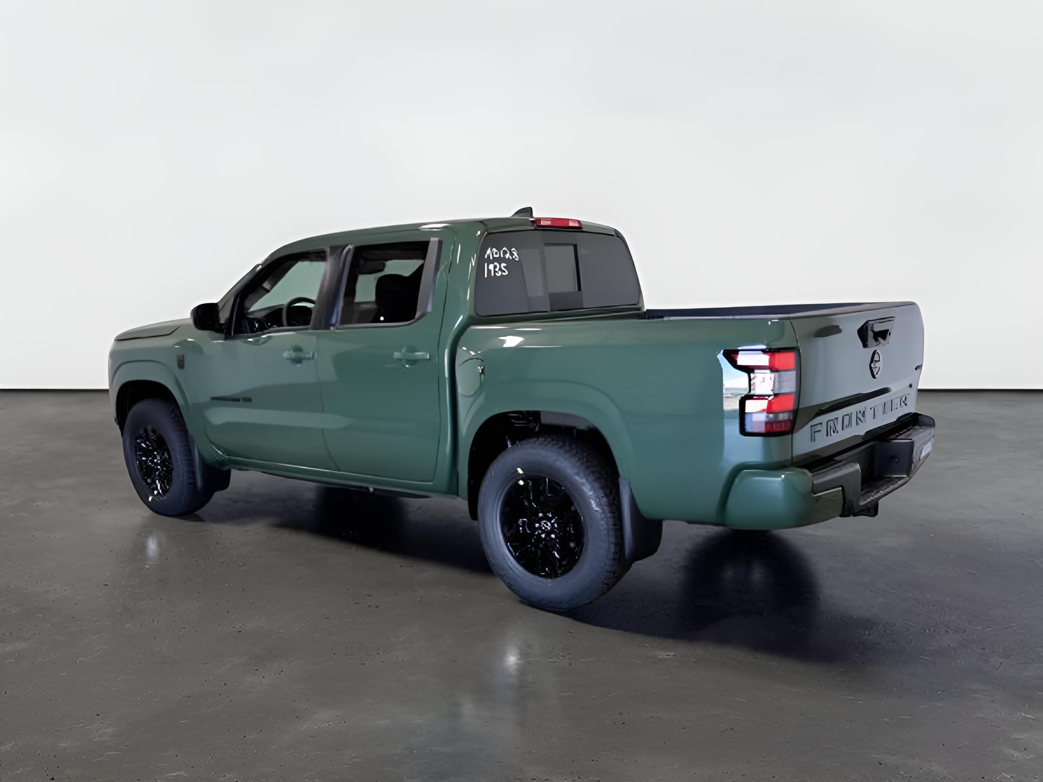 2027 Nissan Frontier SV