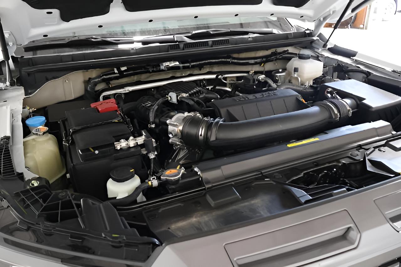 2027 Nissan Frontier SV