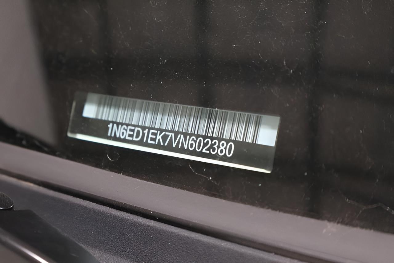 2027 Nissan Frontier SV