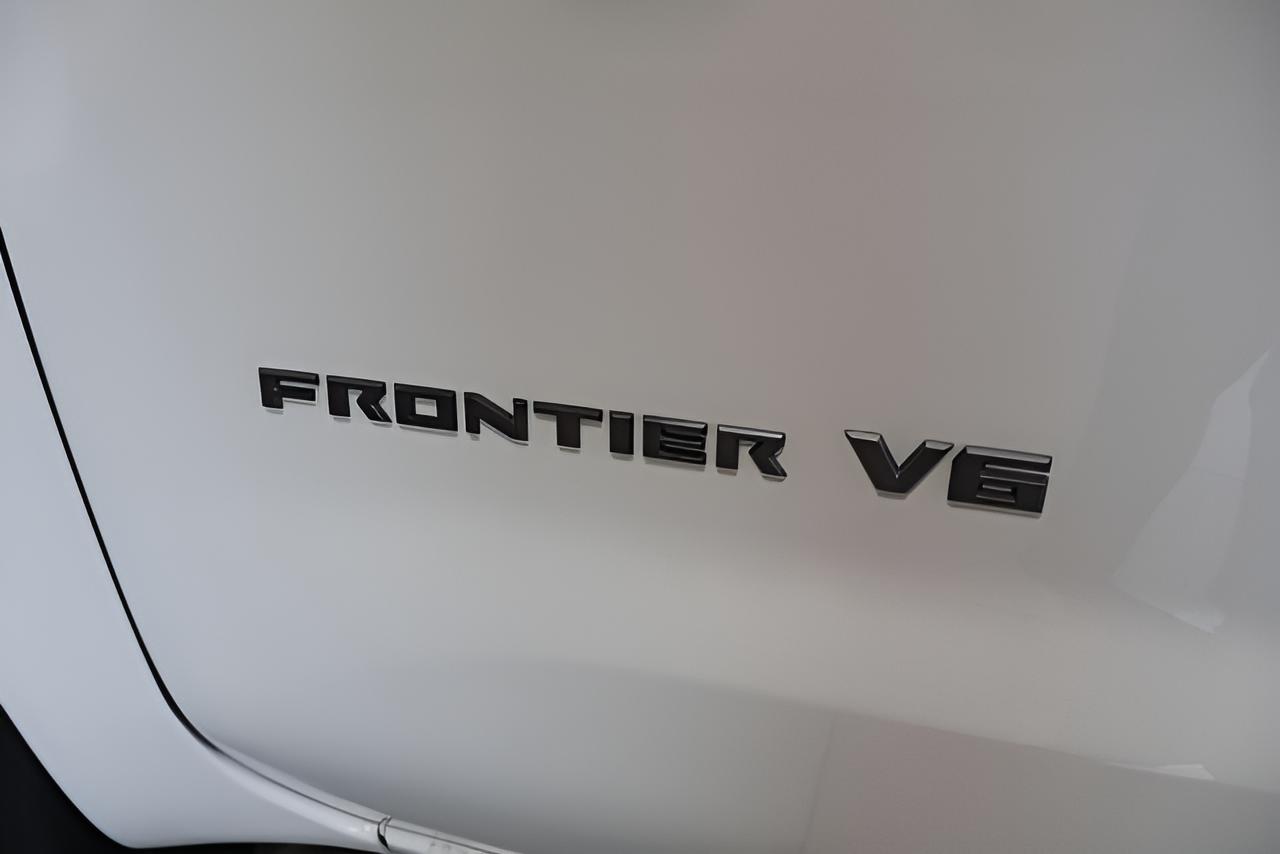 2027 Nissan Frontier SV