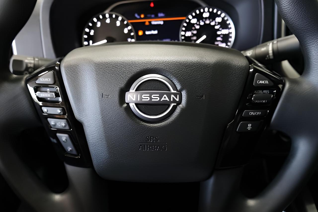 2027 Nissan Frontier SV