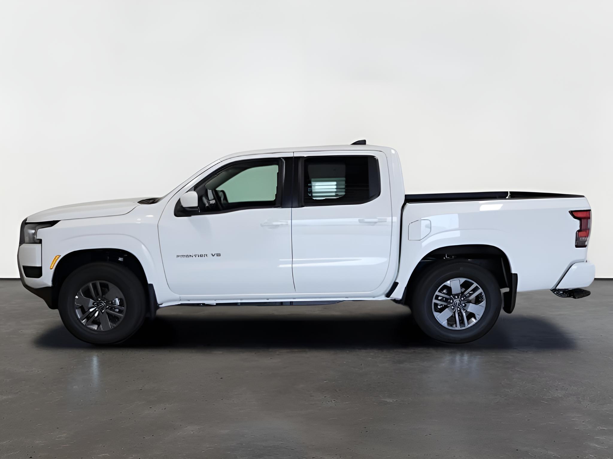 2027 Nissan Frontier SV