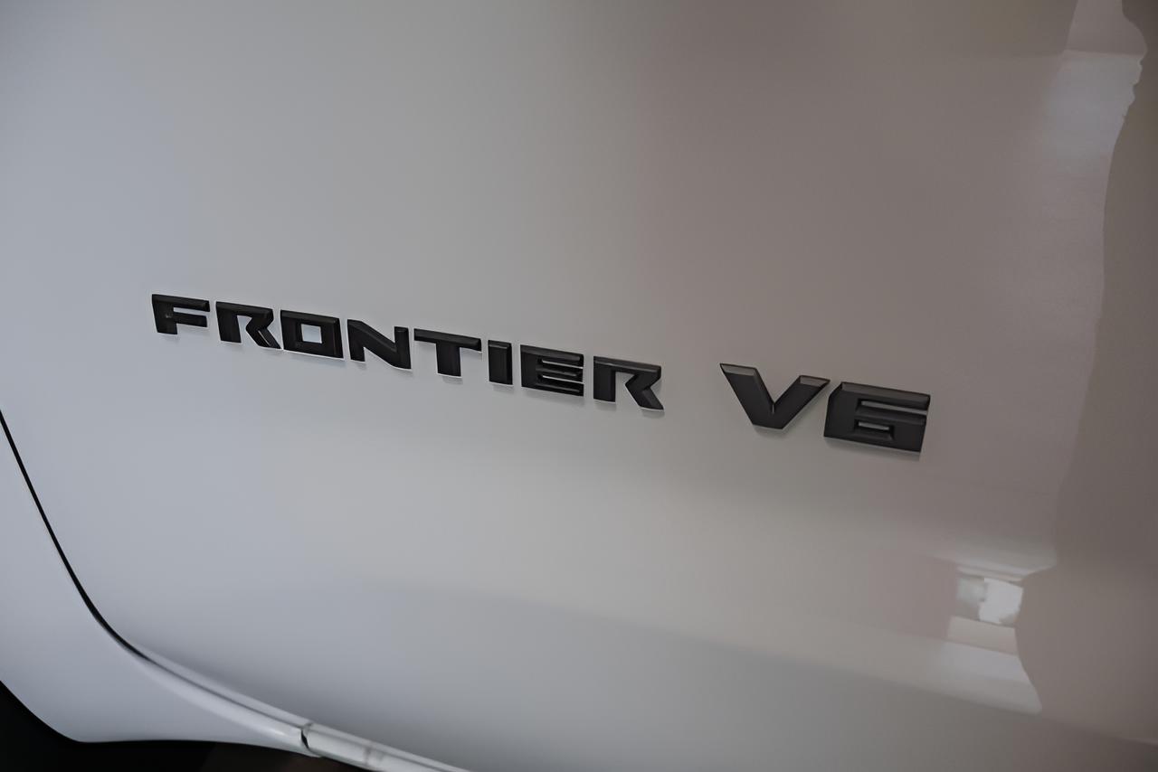 2027 Nissan Frontier SV