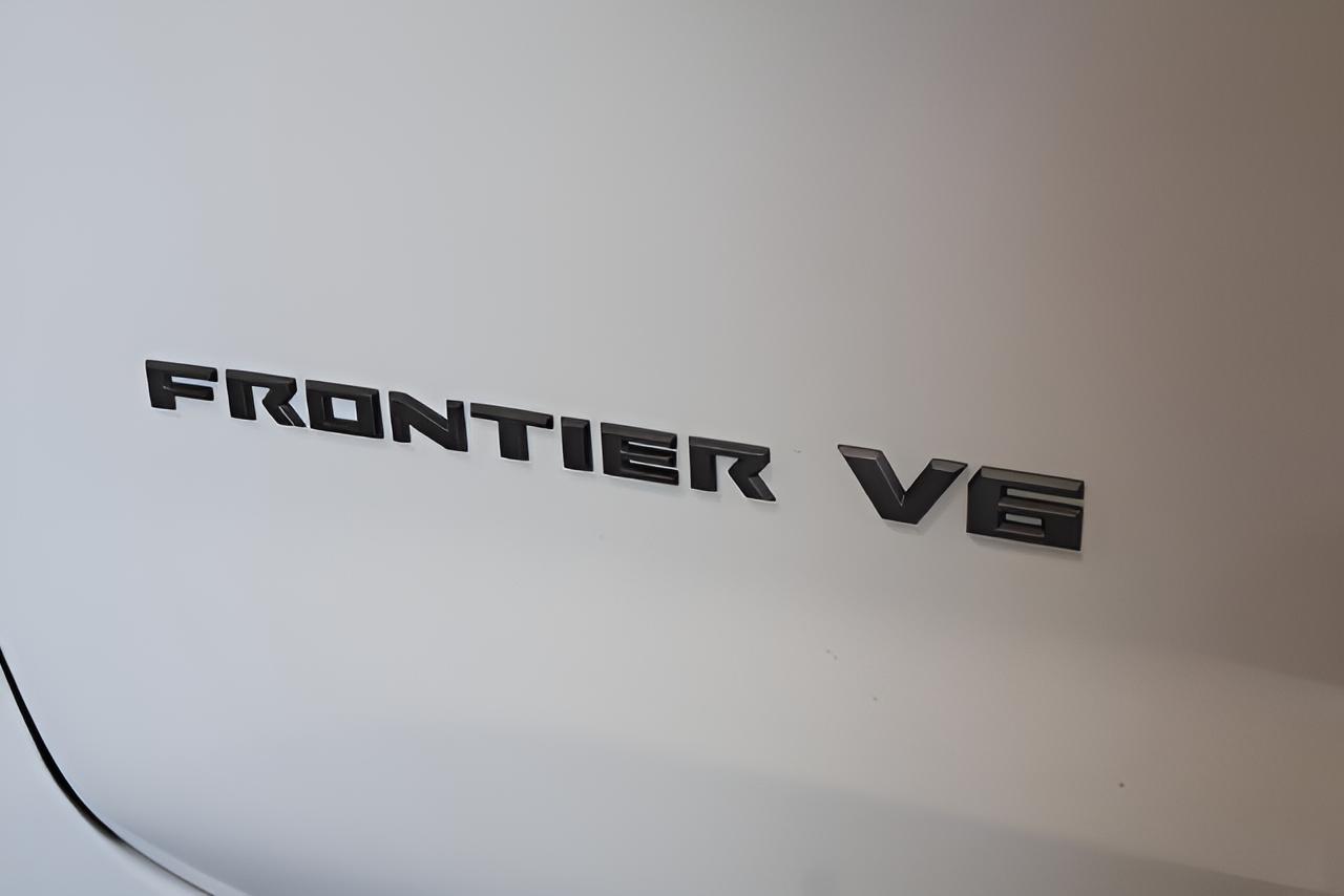 2027 Nissan Frontier SV