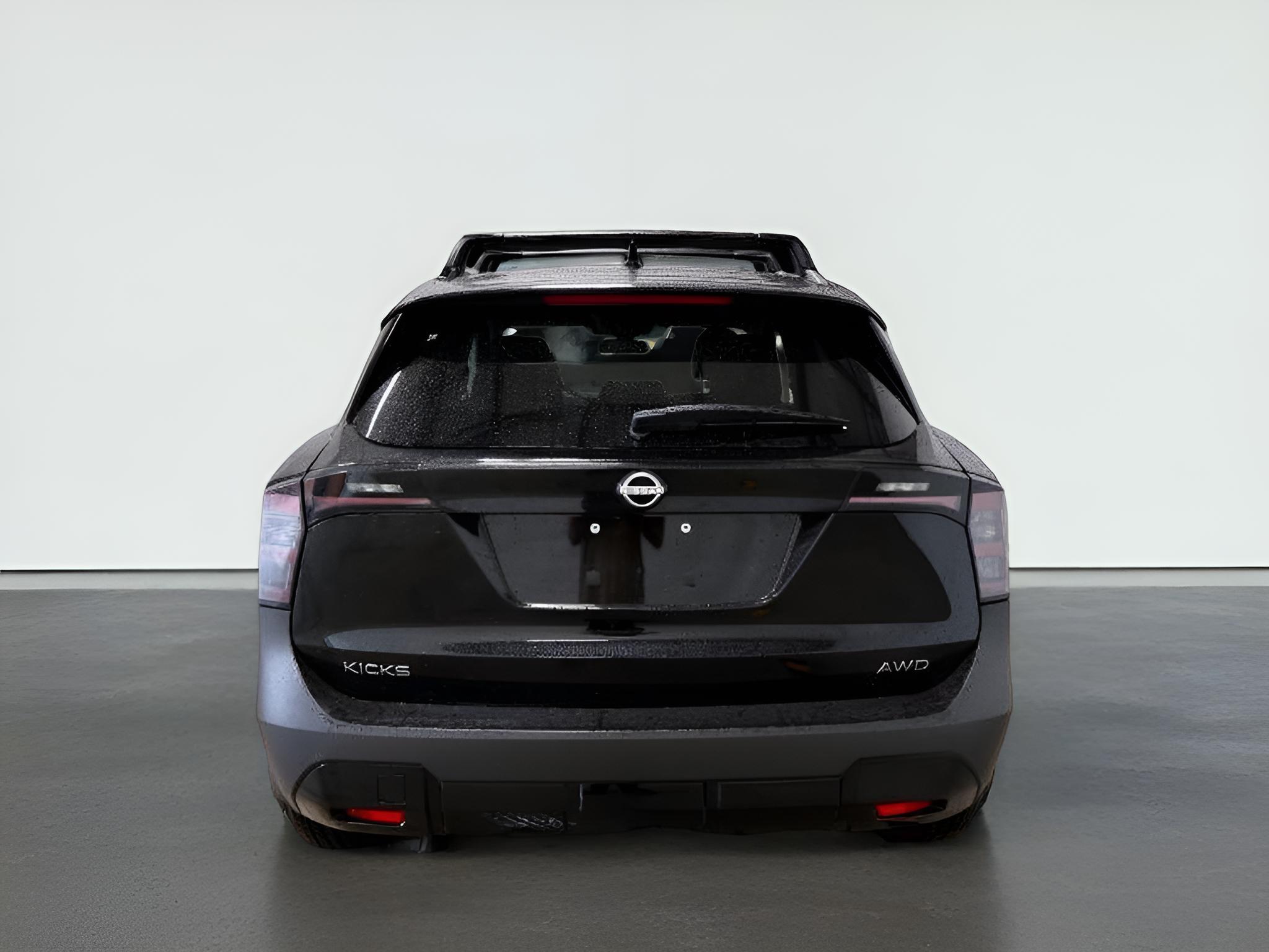 2027 Nissan Kicks SV