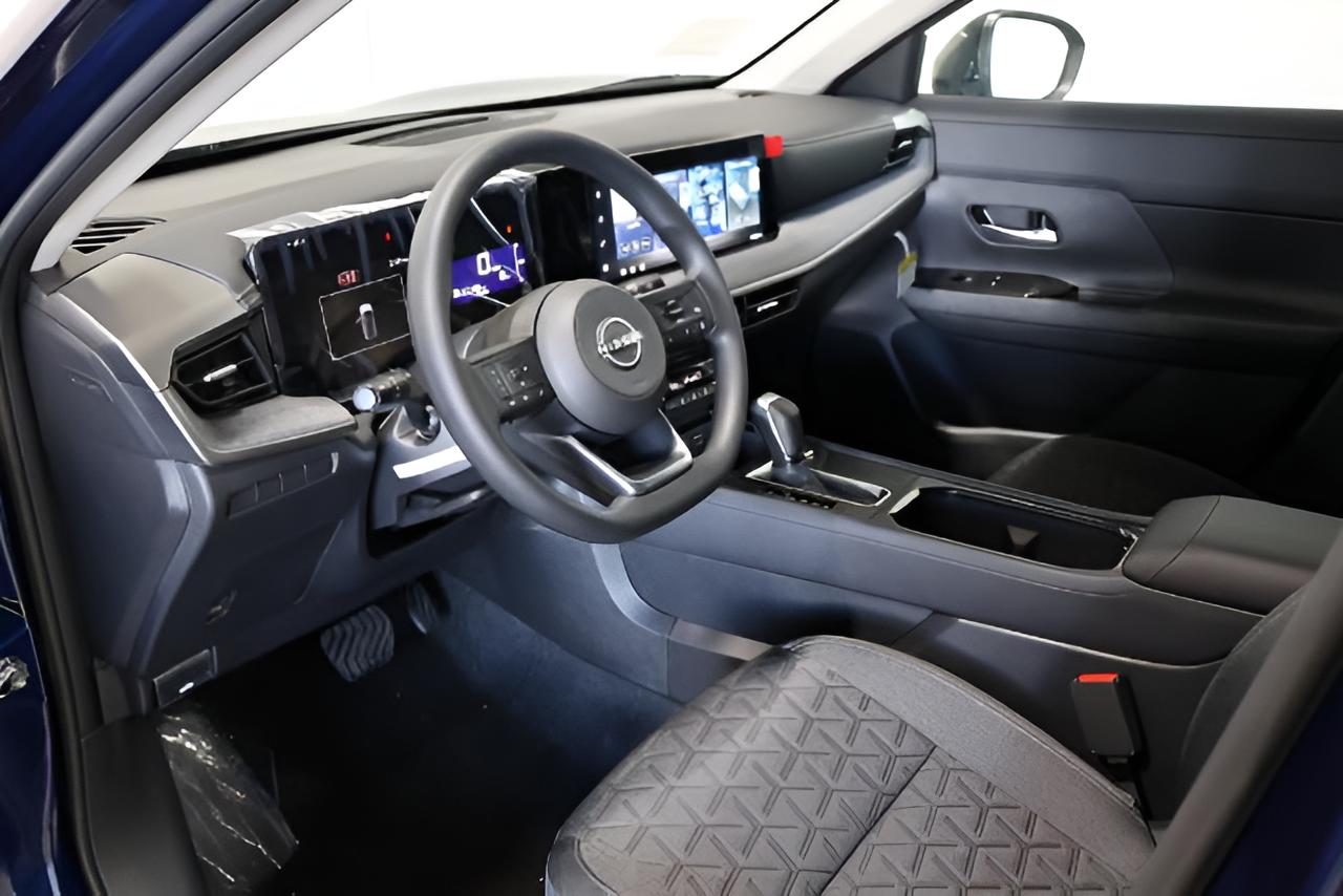 2027 Nissan Kicks SV