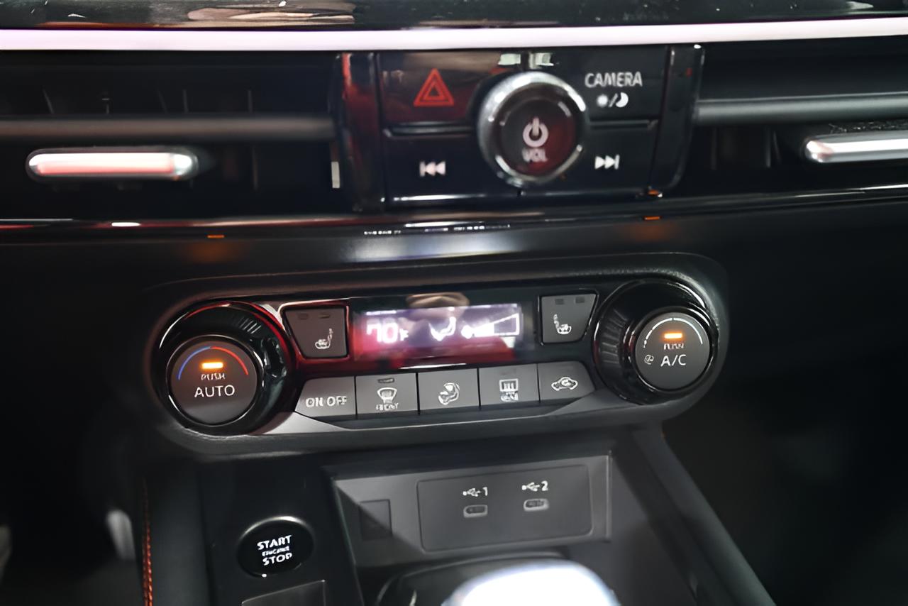 2027 Nissan Kicks SV