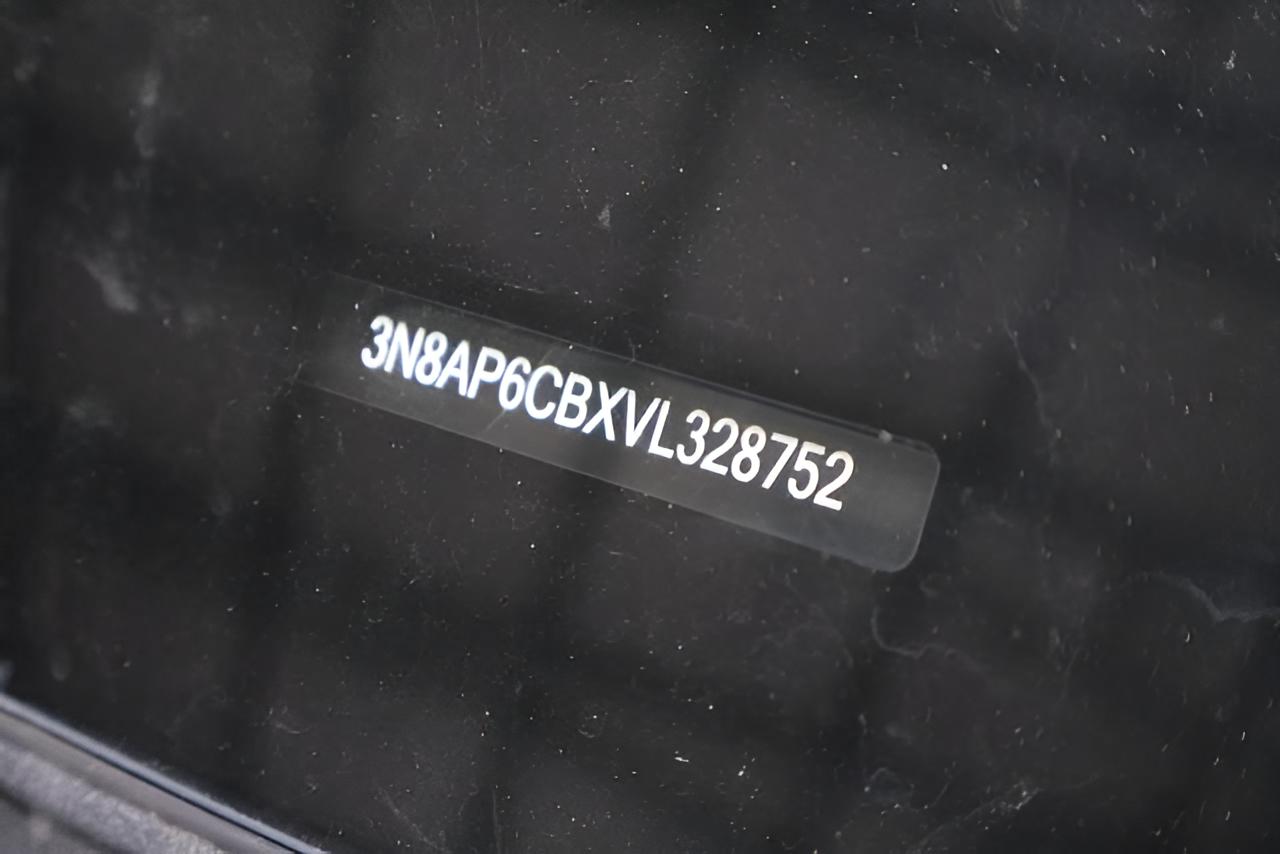2027 Nissan Kicks SV
