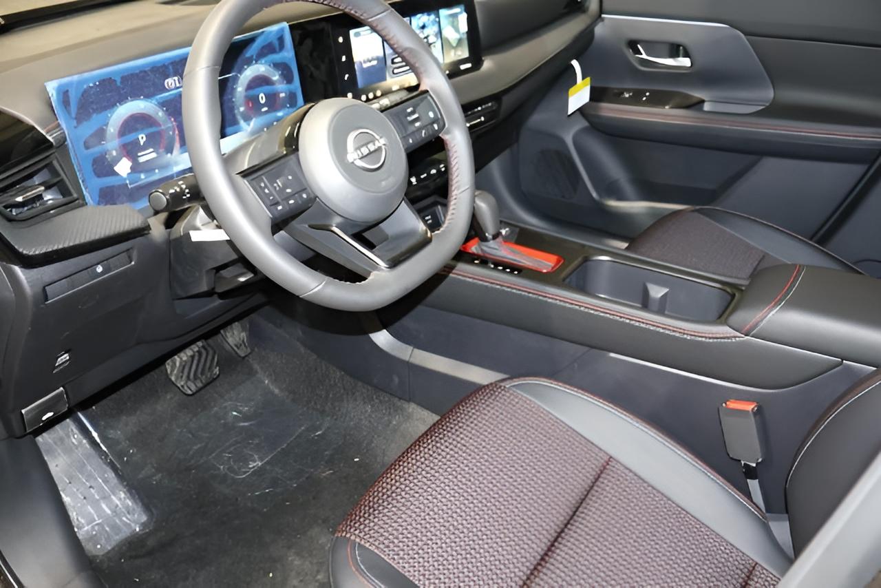 2026 Nissan KICKS SR AWD - Photo 12
