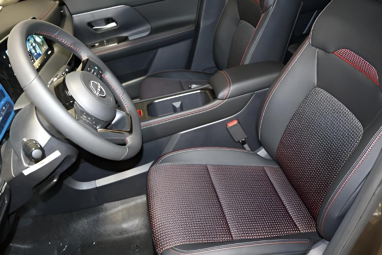 2026 Nissan KICKS SR AWD - Photo 13