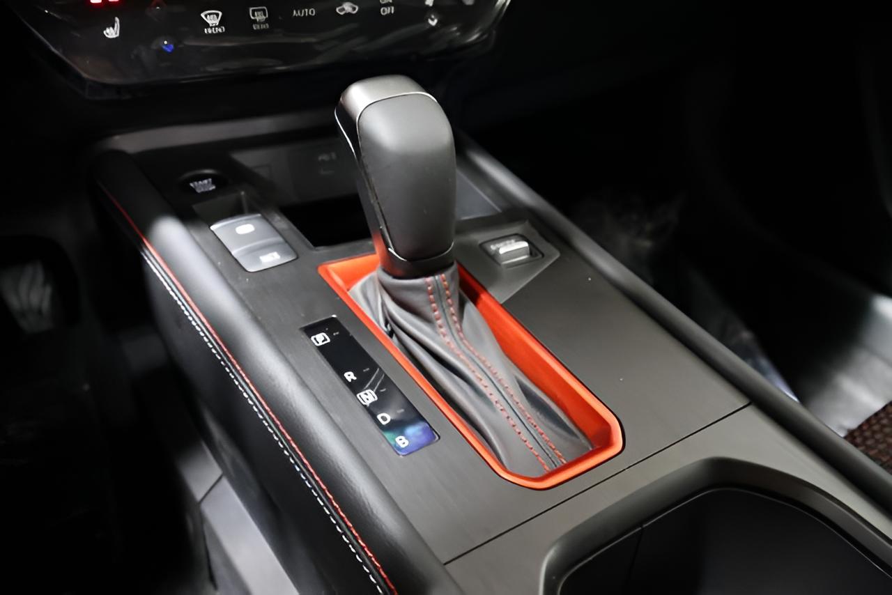 2026 Nissan KICKS SR AWD - Photo 23