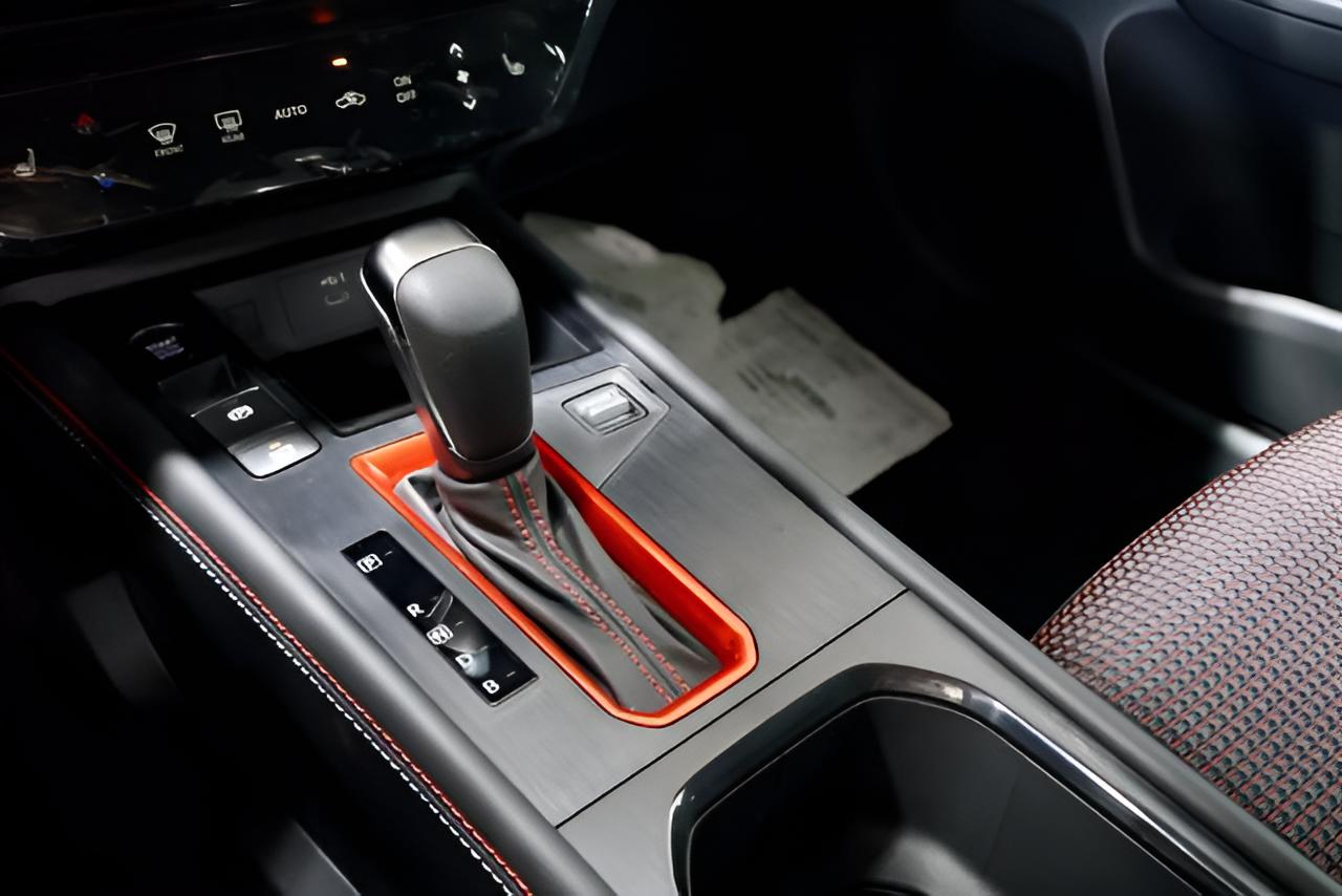 2027 Nissan Kicks SR