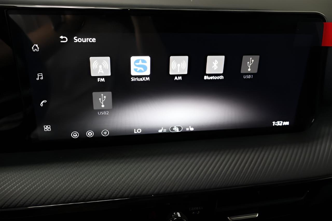2027 Nissan Kicks SR