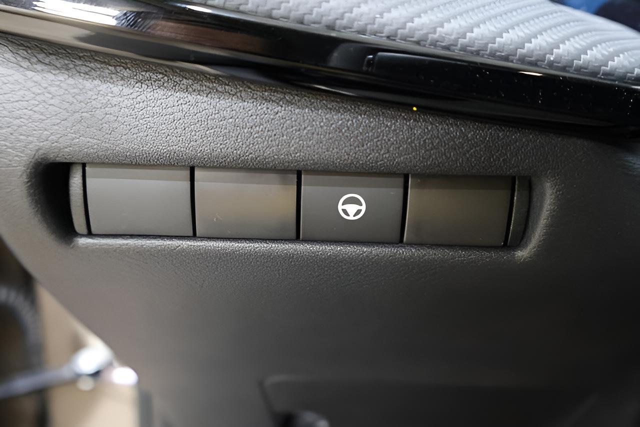 2026 Nissan KICKS SR AWD - Photo 14