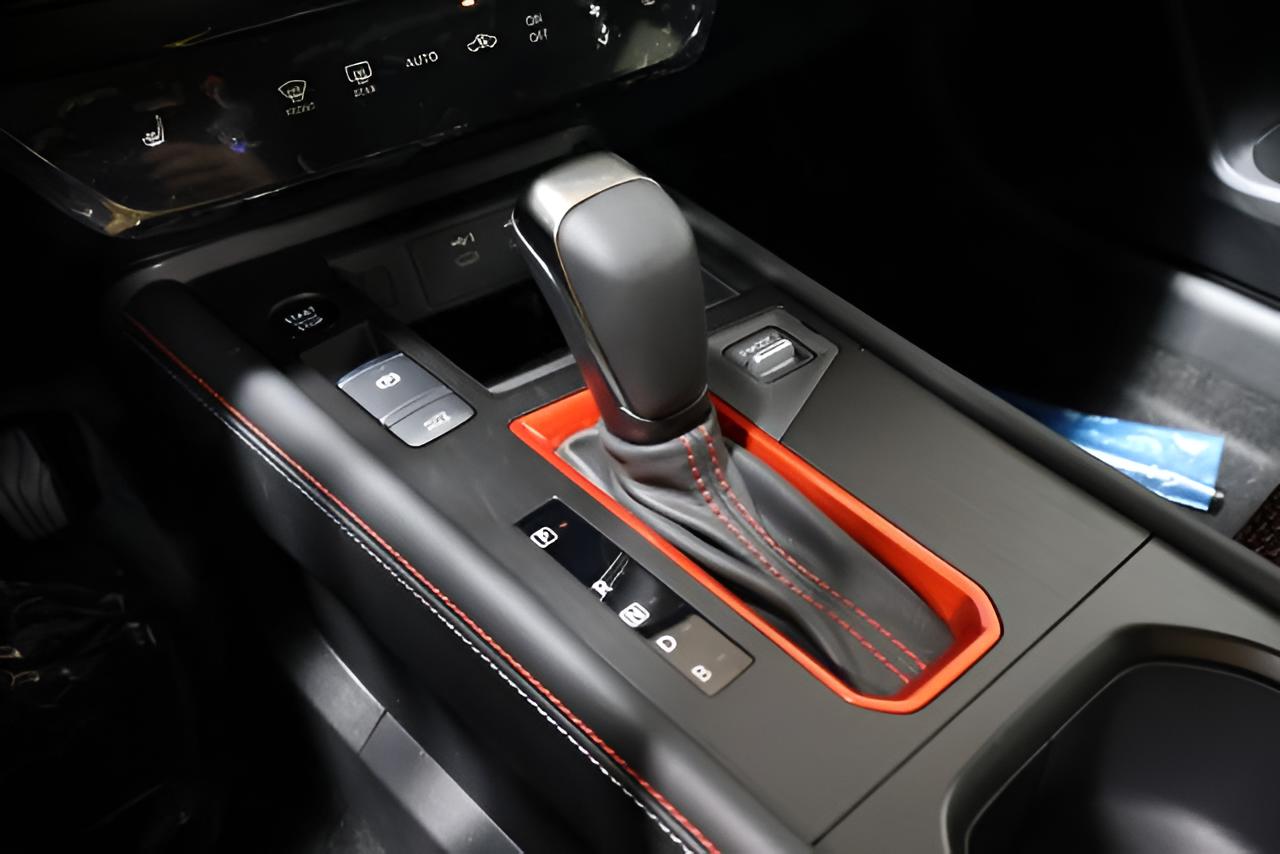 2026 Nissan KICKS SR AWD - Photo 23