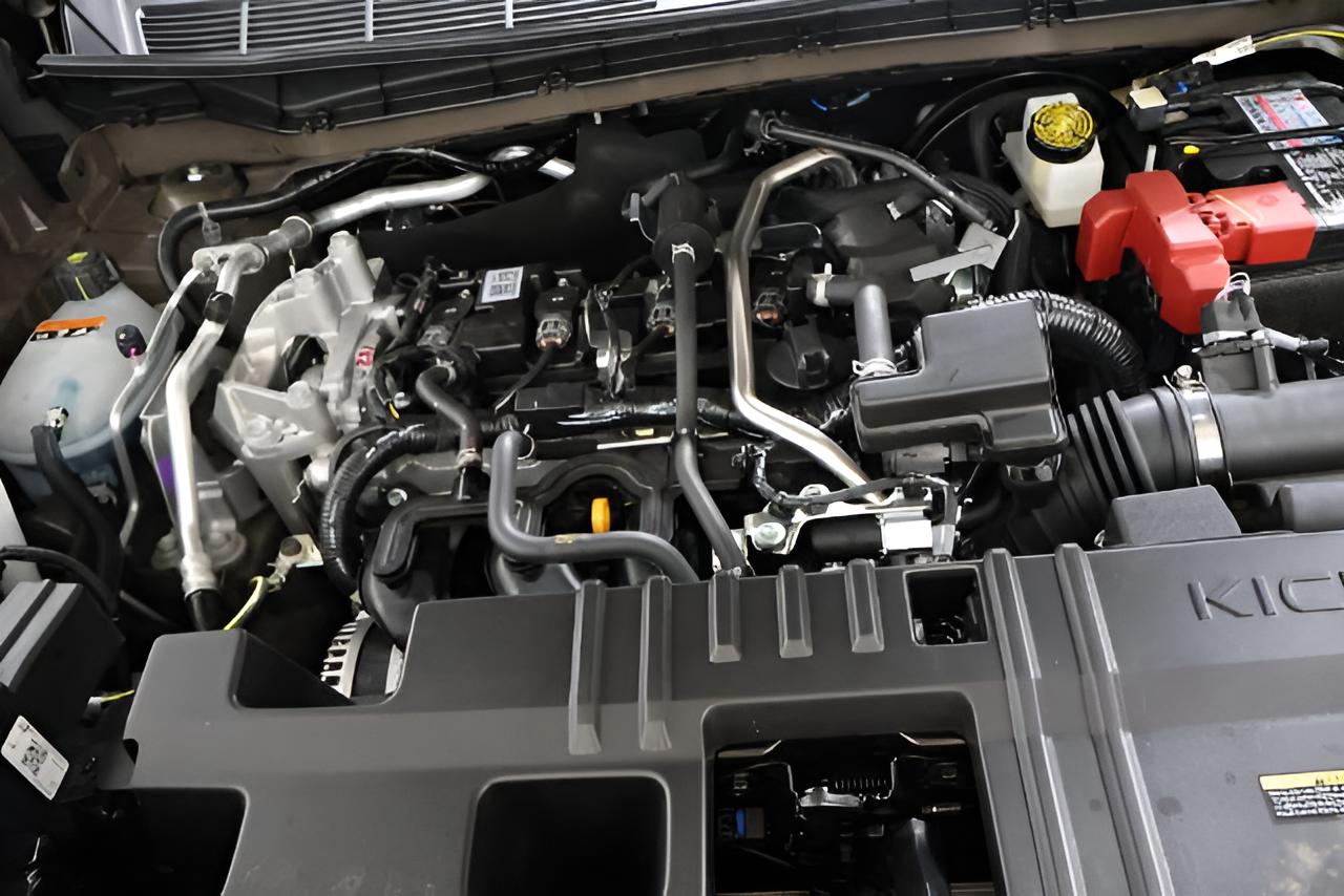 2026 Nissan KICKS SR AWD - Photo 26