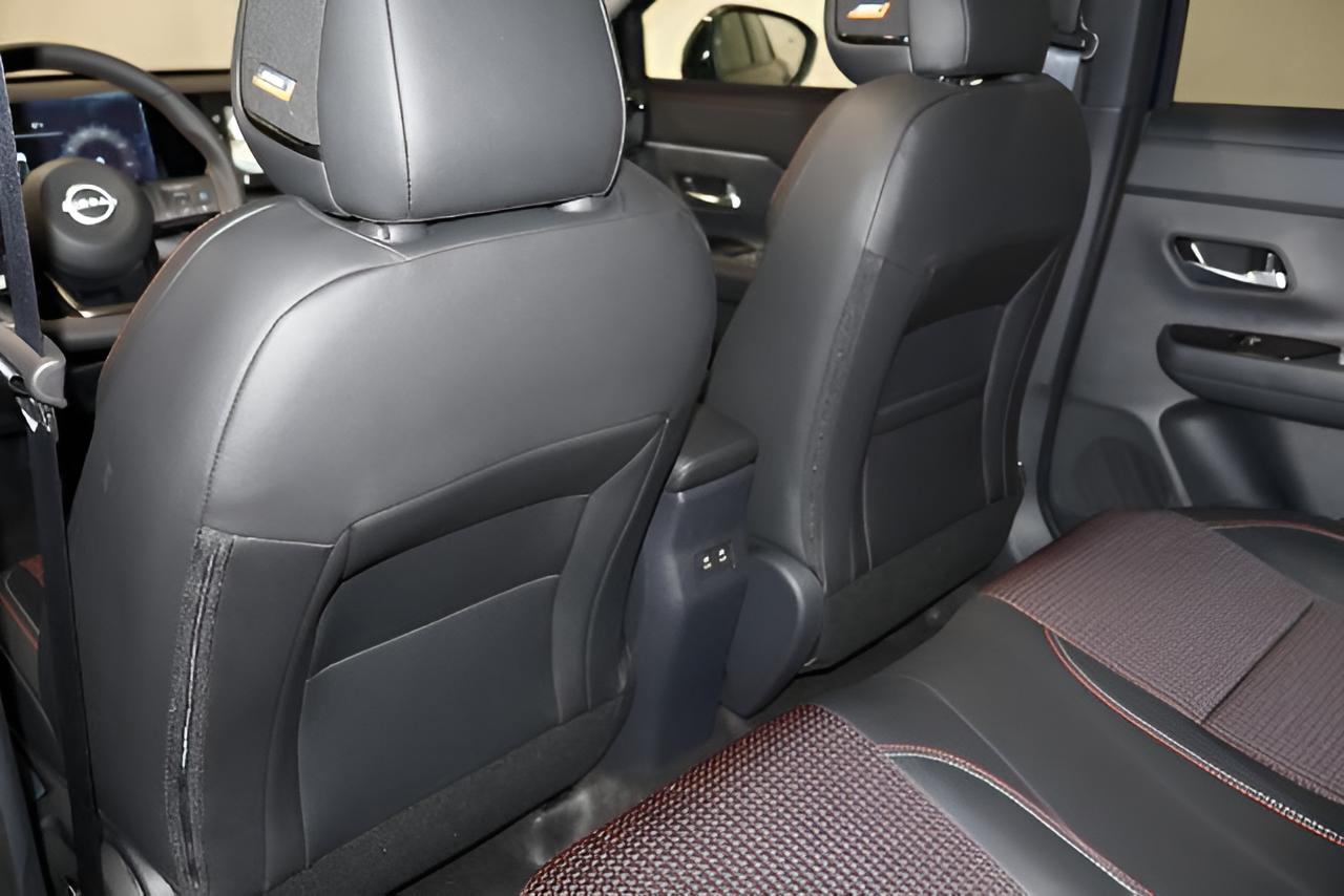 2026 Nissan KICKS SR AWD - Photo 11