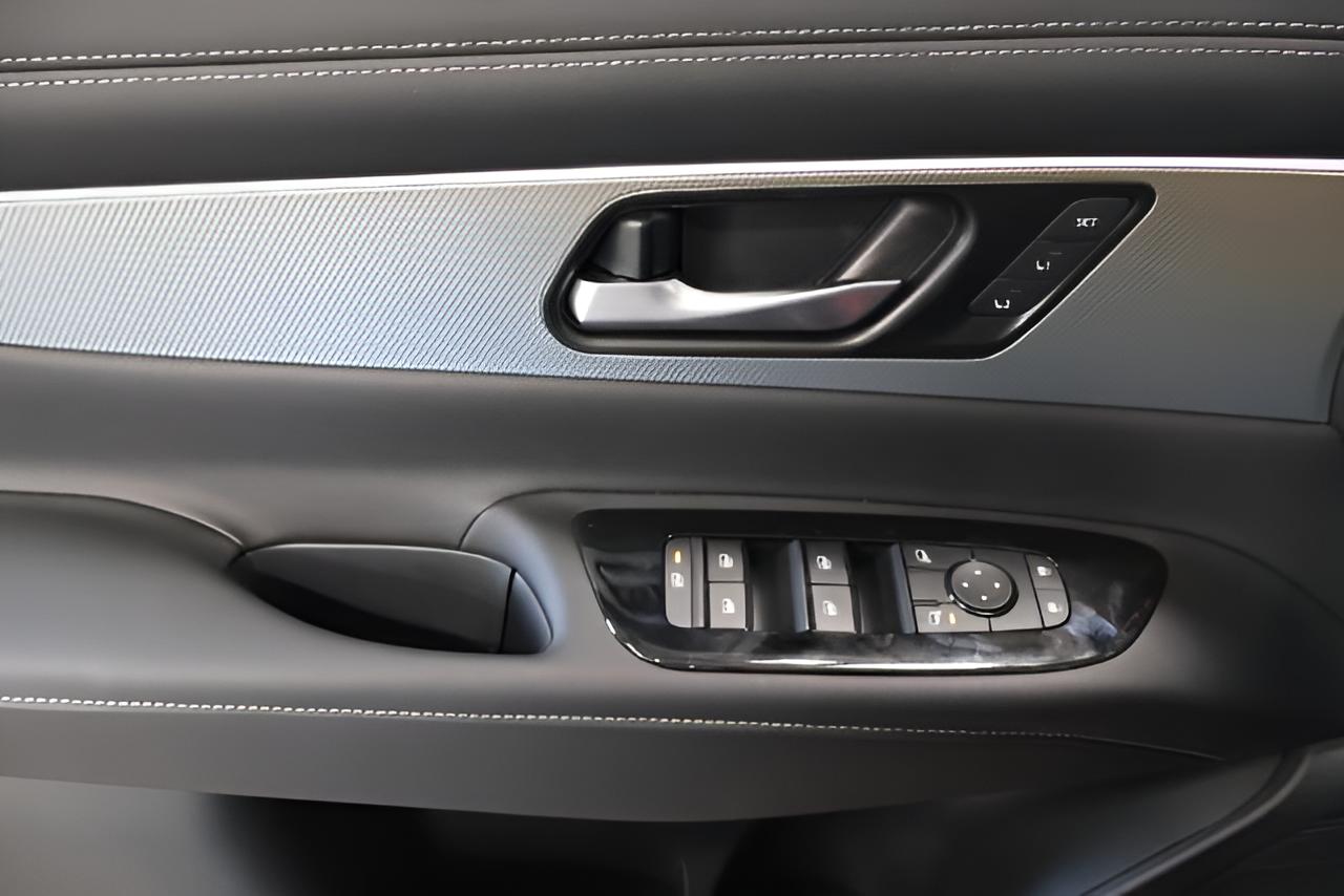 2027 Nissan Murano Dark Armor