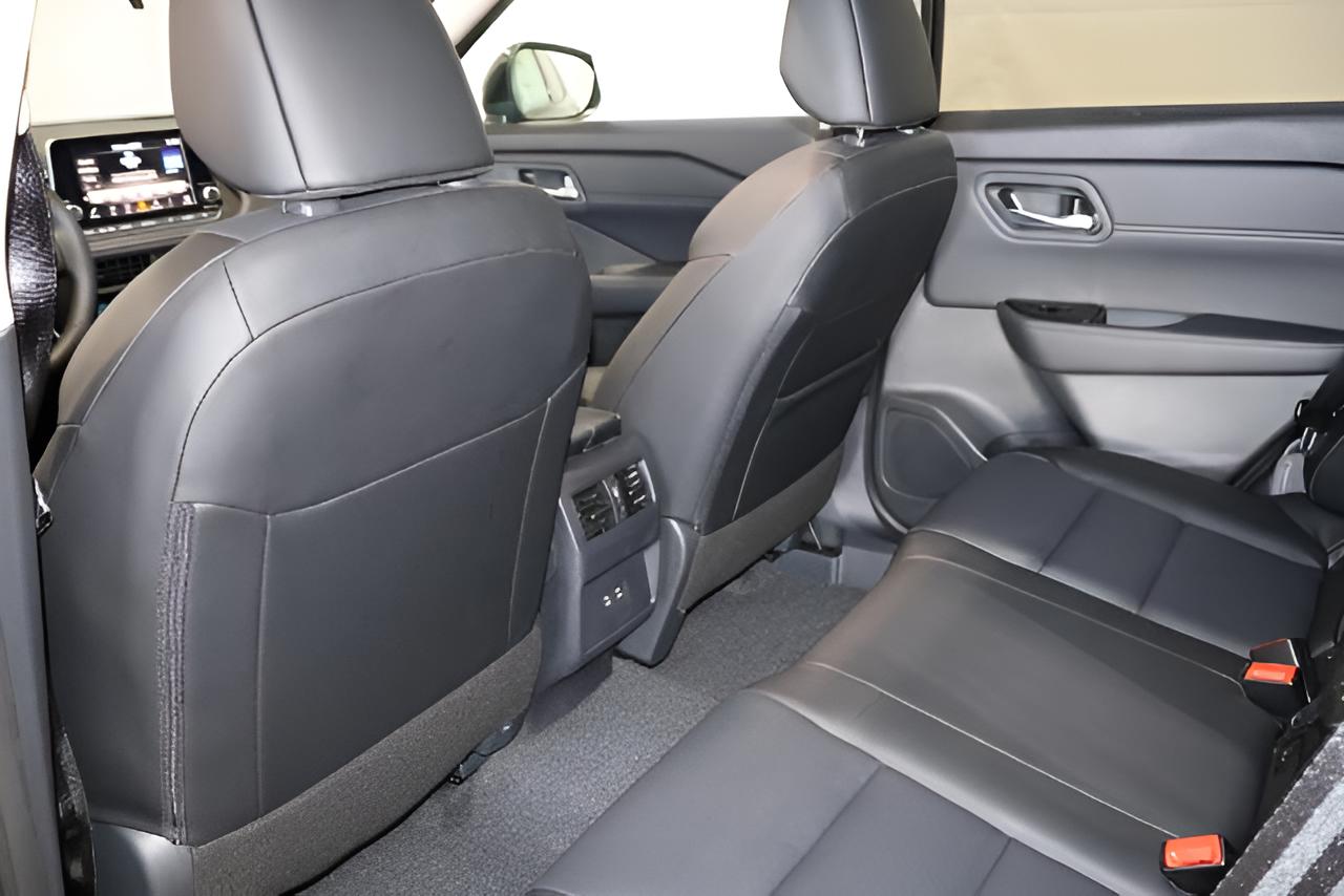 2027 Nissan Rogue Dark Armor