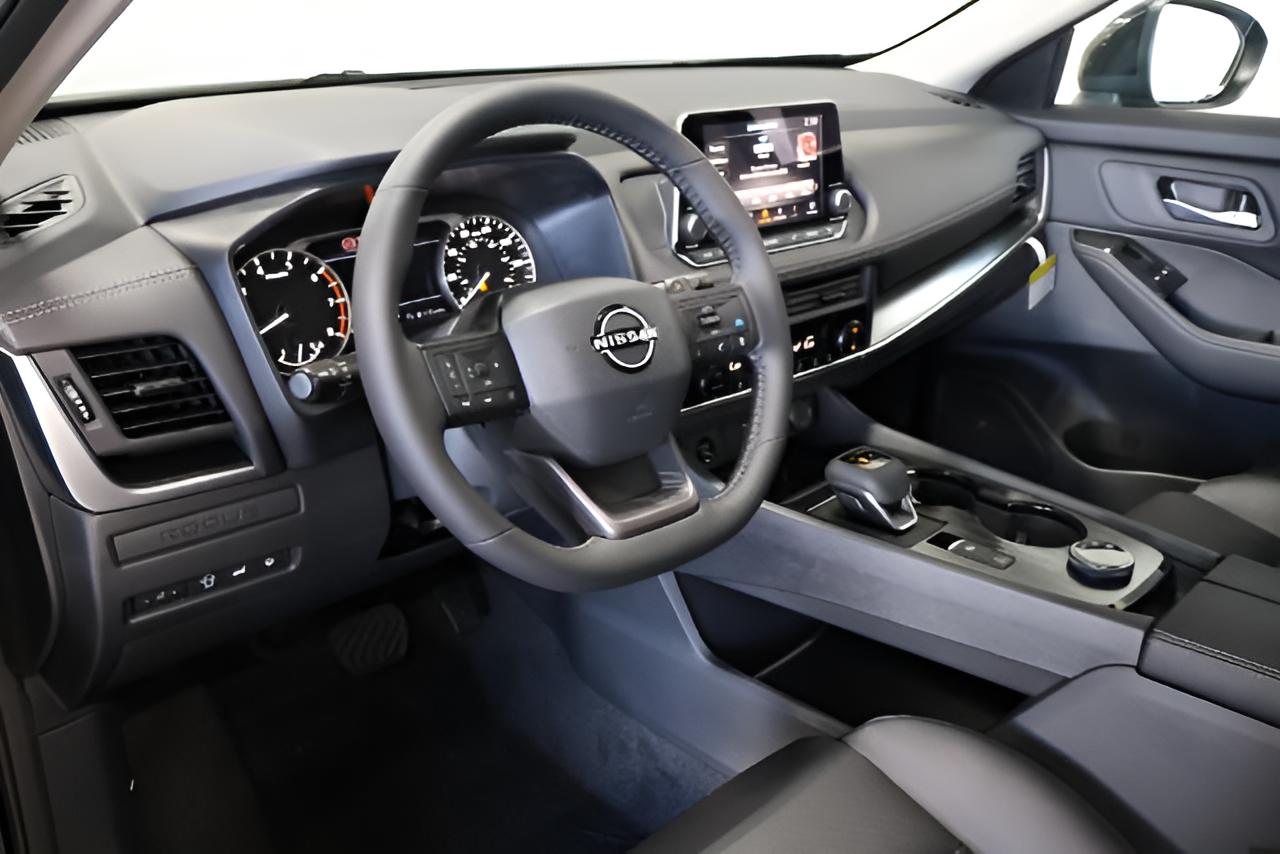 2027 Nissan Rogue Dark Armor