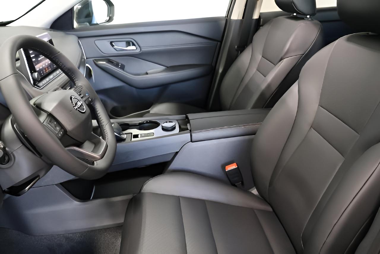 2027 Nissan Rogue Dark Armor