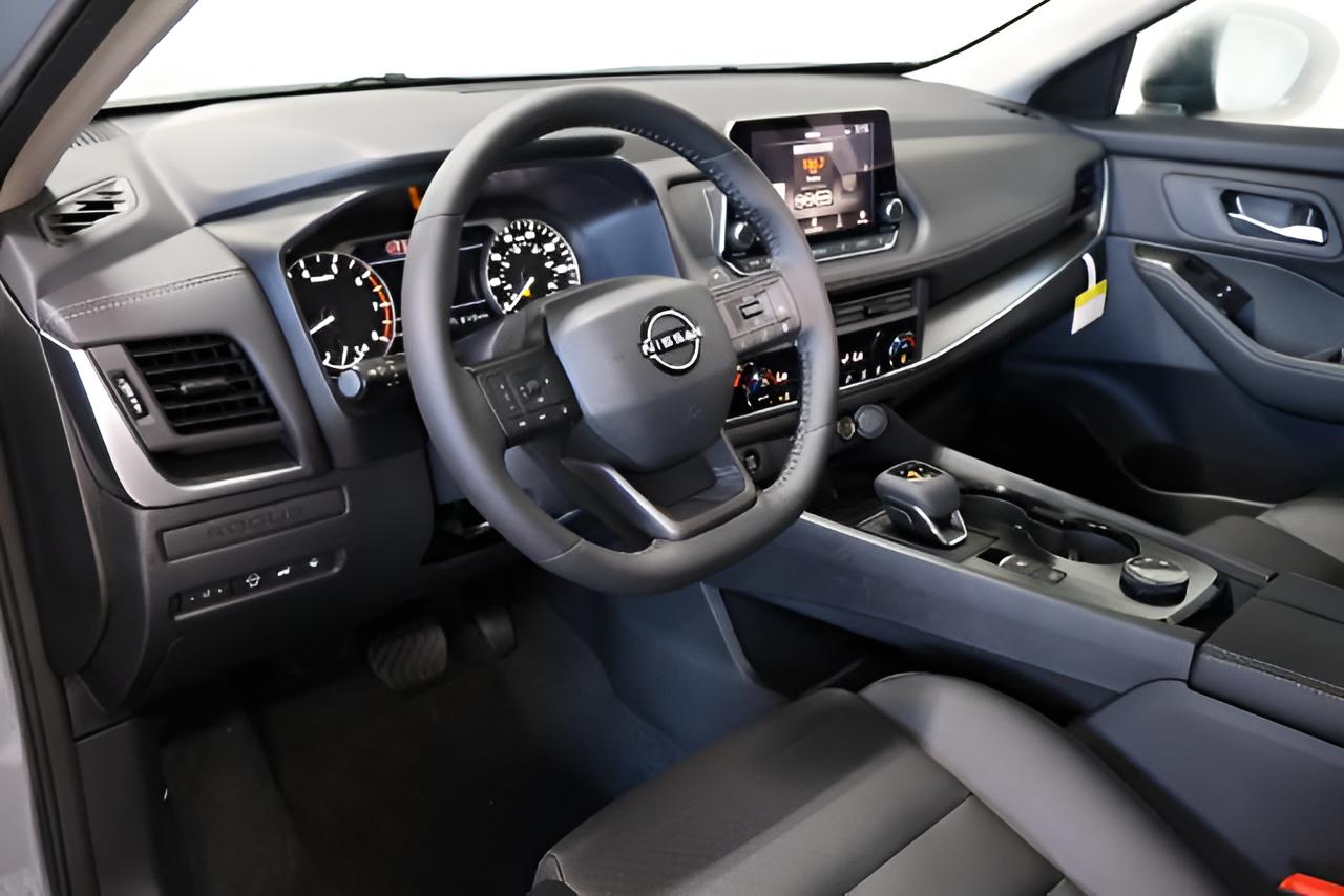 2027 Nissan Rogue Dark Armor