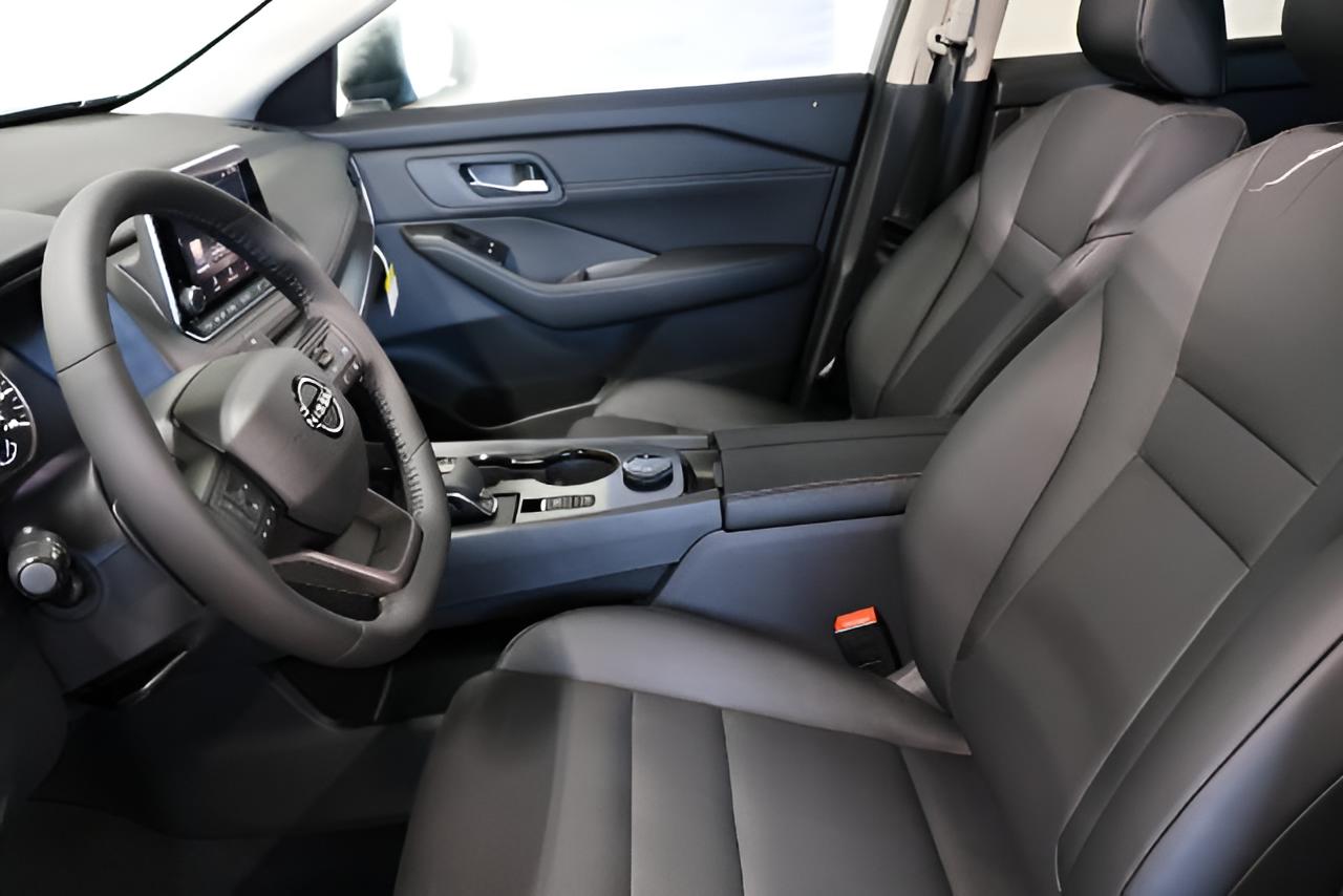 2027 Nissan Rogue Dark Armor