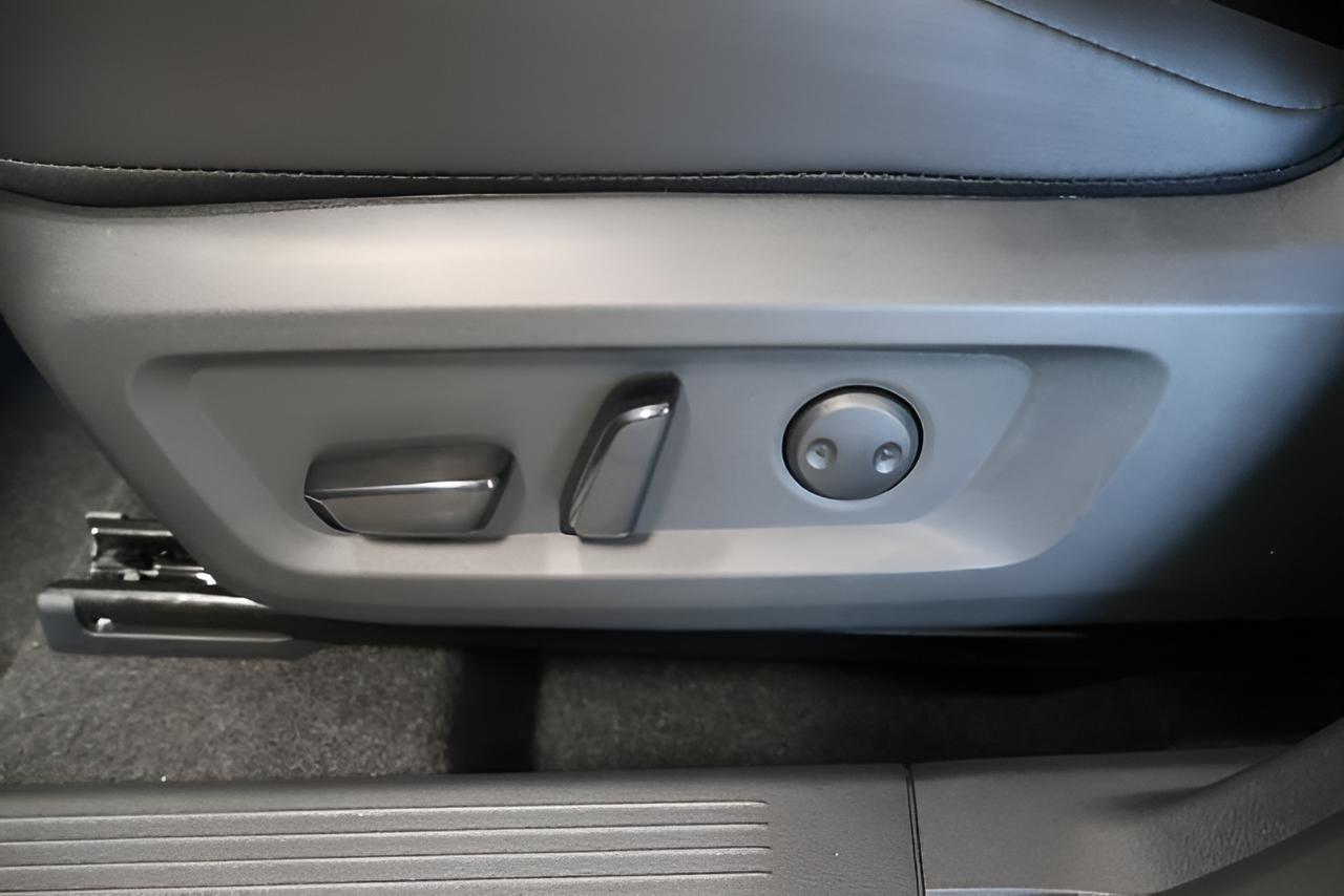 2027 Nissan Rogue Dark Armor