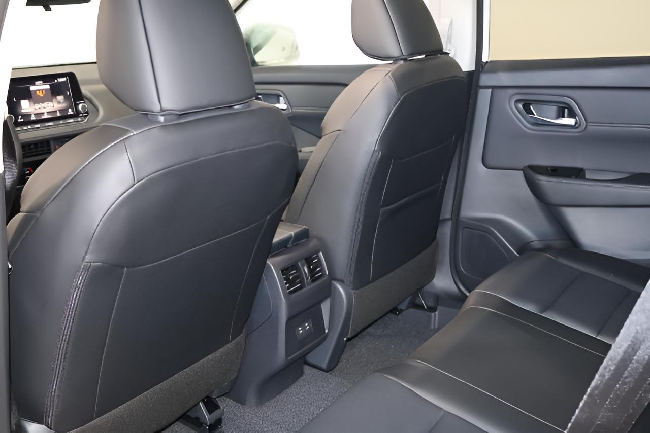 2027 Nissan Rogue Dark Armor