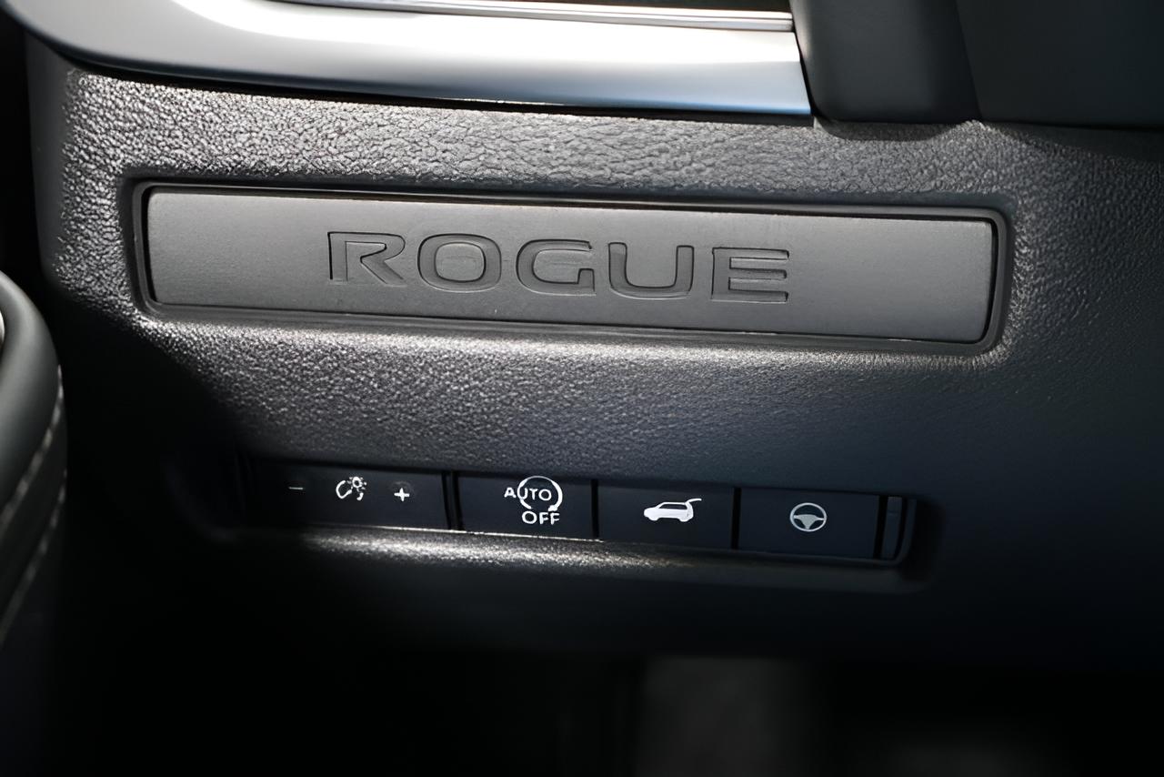 2027 Nissan Rogue Dark Armor