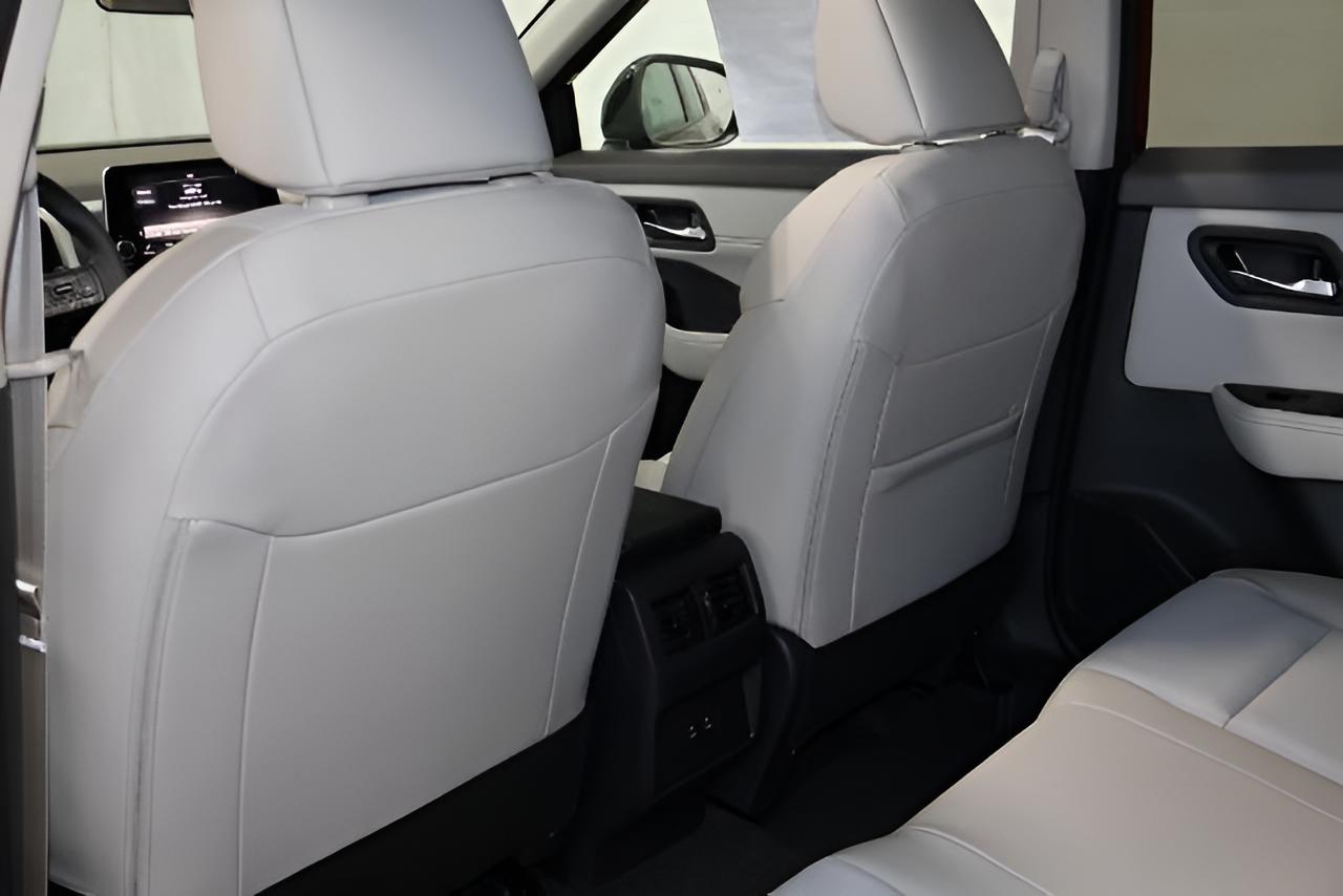 2027 Nissan Rogue Dark Armor