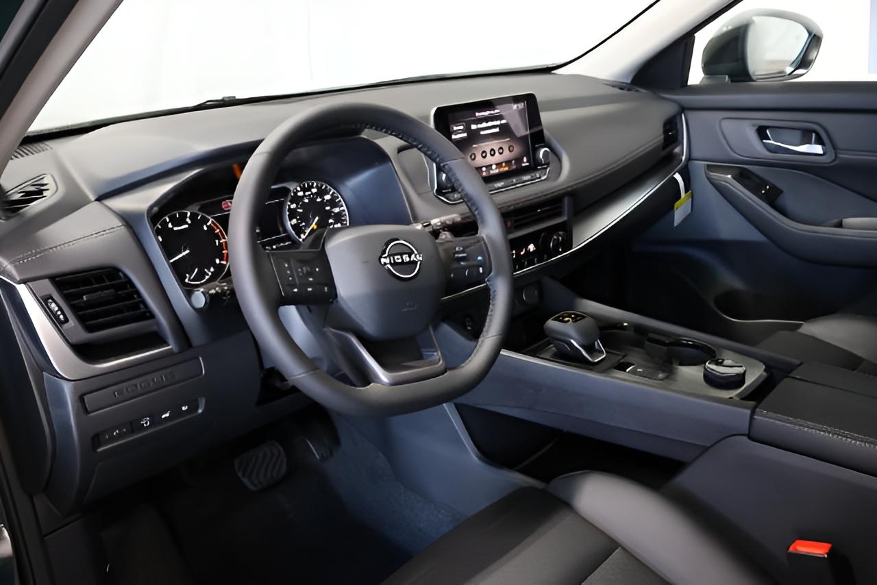 2027 Nissan Rogue Dark Armor