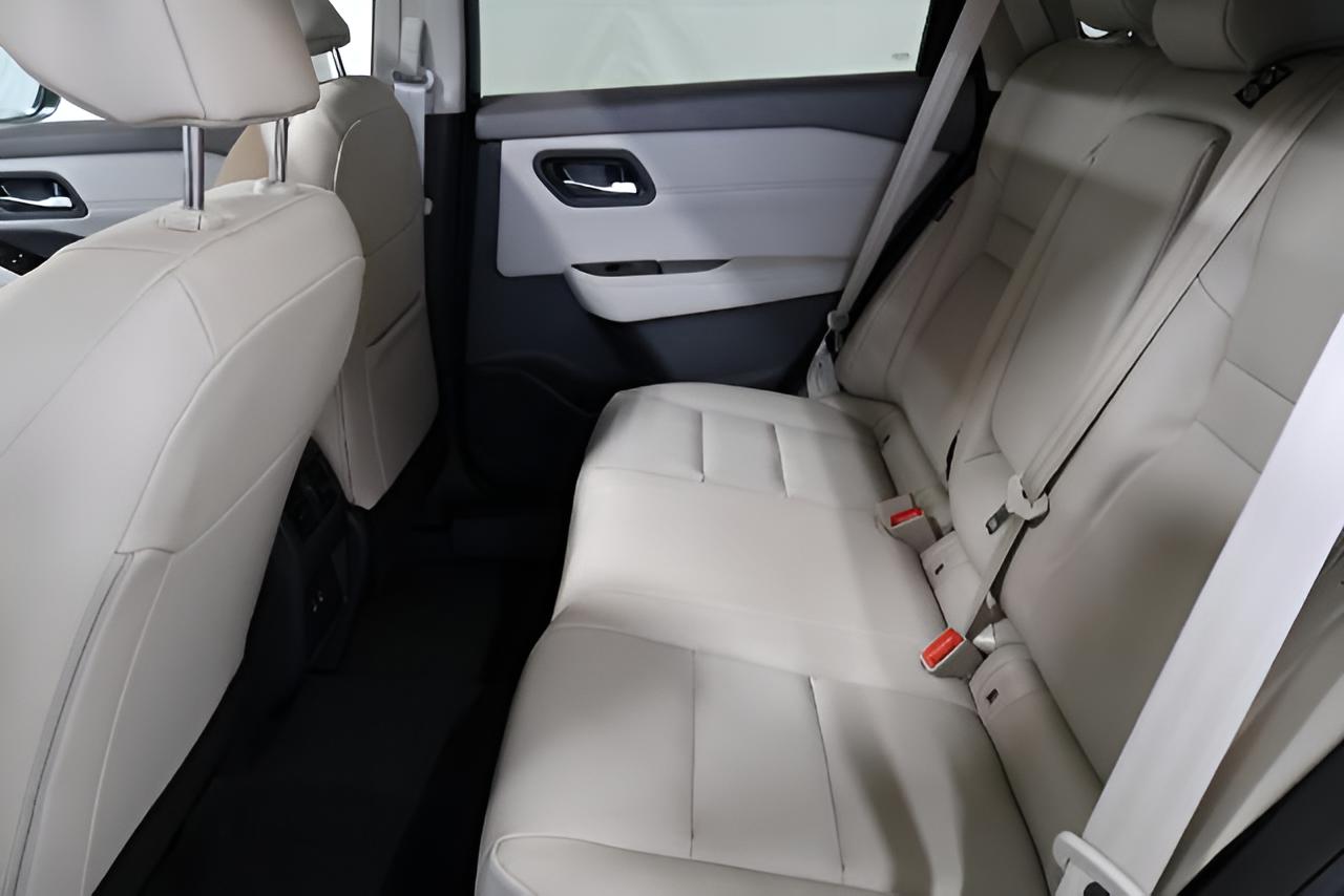 2027 Nissan Rogue Dark Armor