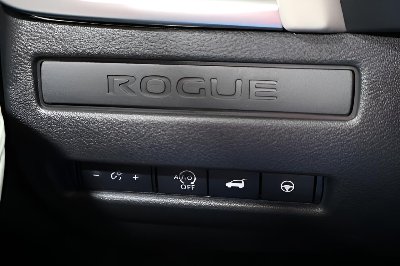 2027 Nissan Rogue Dark Armor