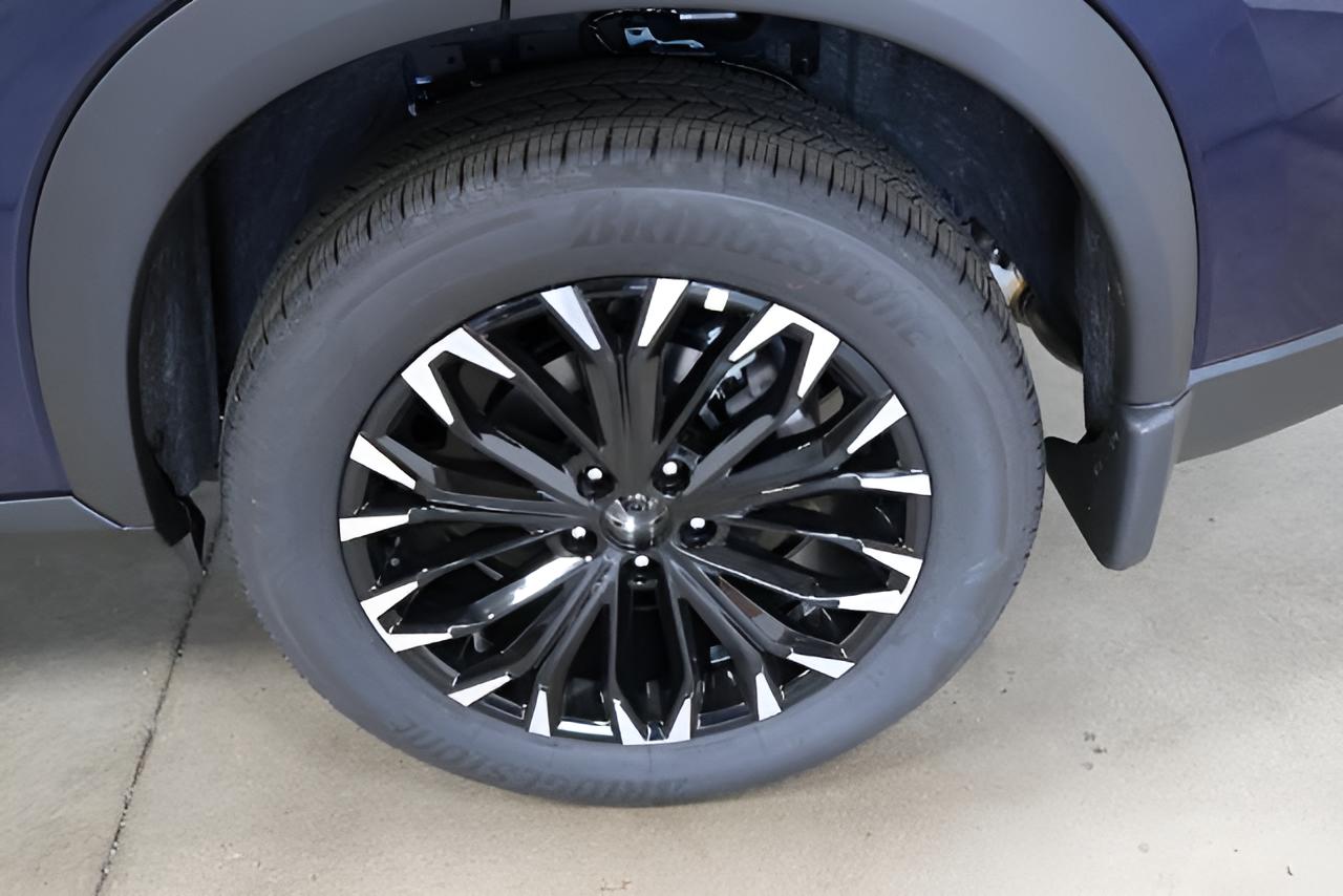2027 Nissan Rogue Dark Armor